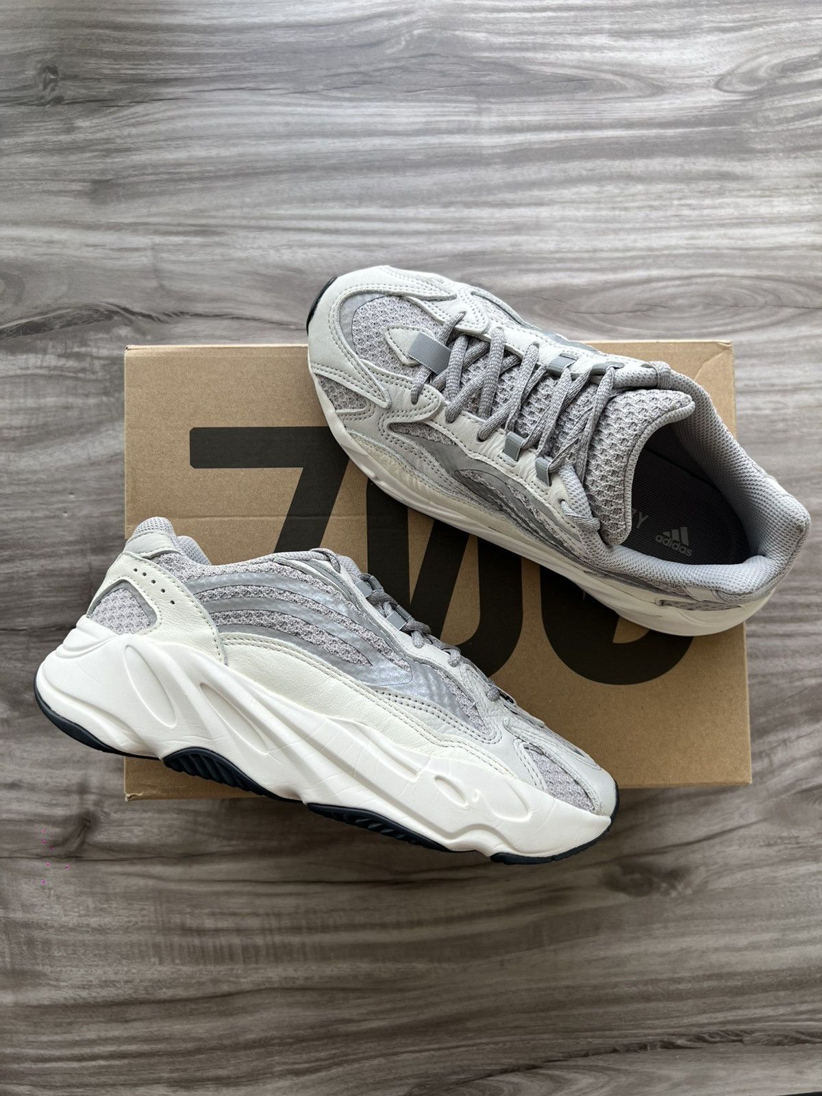 Adidas V2 Static Adidas Yeezy Boost 350 V2 Static Non-Reflective