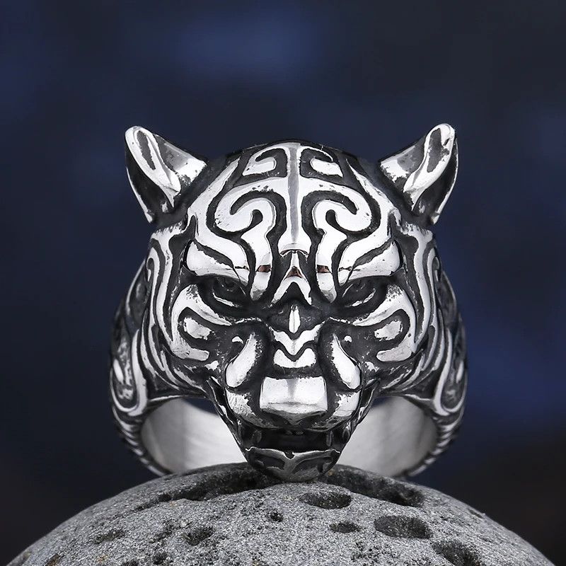 Japanese Brand × Jewelry × Vintage Tiger Head With Pattern Ring Size ONE SIZE - 1 Thumbnail