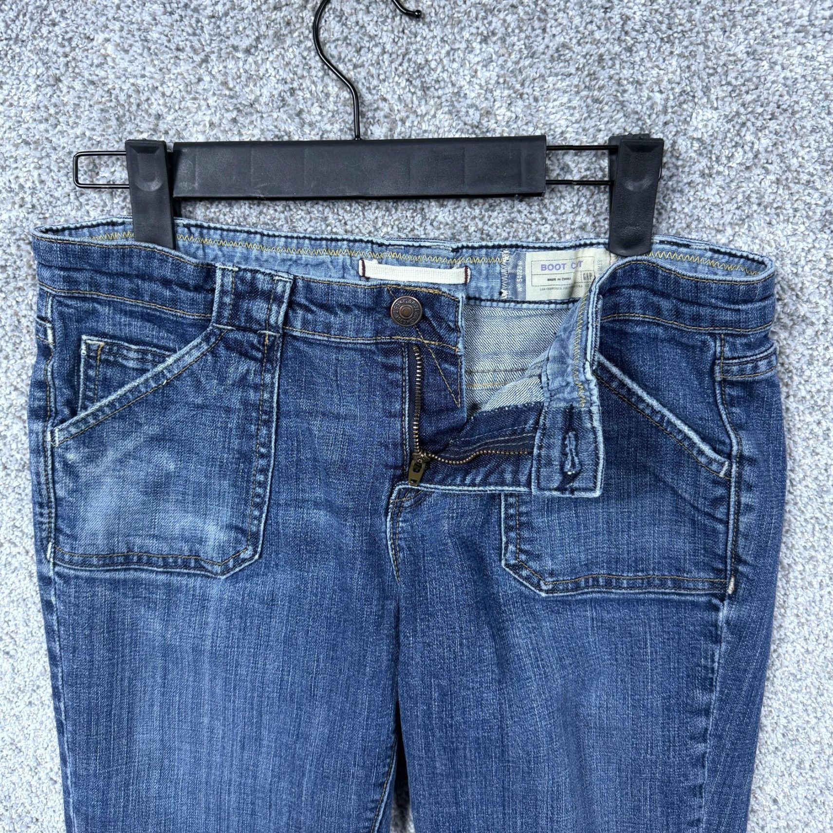 Gap Gap Jeans Womens Bootcut Denim 4 30x29.5 Blue Dark Indigo Stretch Pockets 5-Pocket Low Rise Regular Inseam 29.5 Vintage No (YG) Size 27" / US 4 / IT 40 - 6 Thumbnail