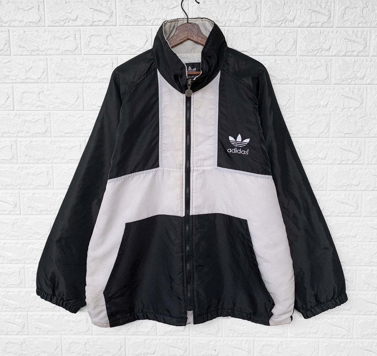 Adidas VINTAGE ADIDAS QUILTED ZIPPER JACKET EMBROIDERED BIG LOGO Size US XL / EU 56 / 4 - 1 Thumbnail
