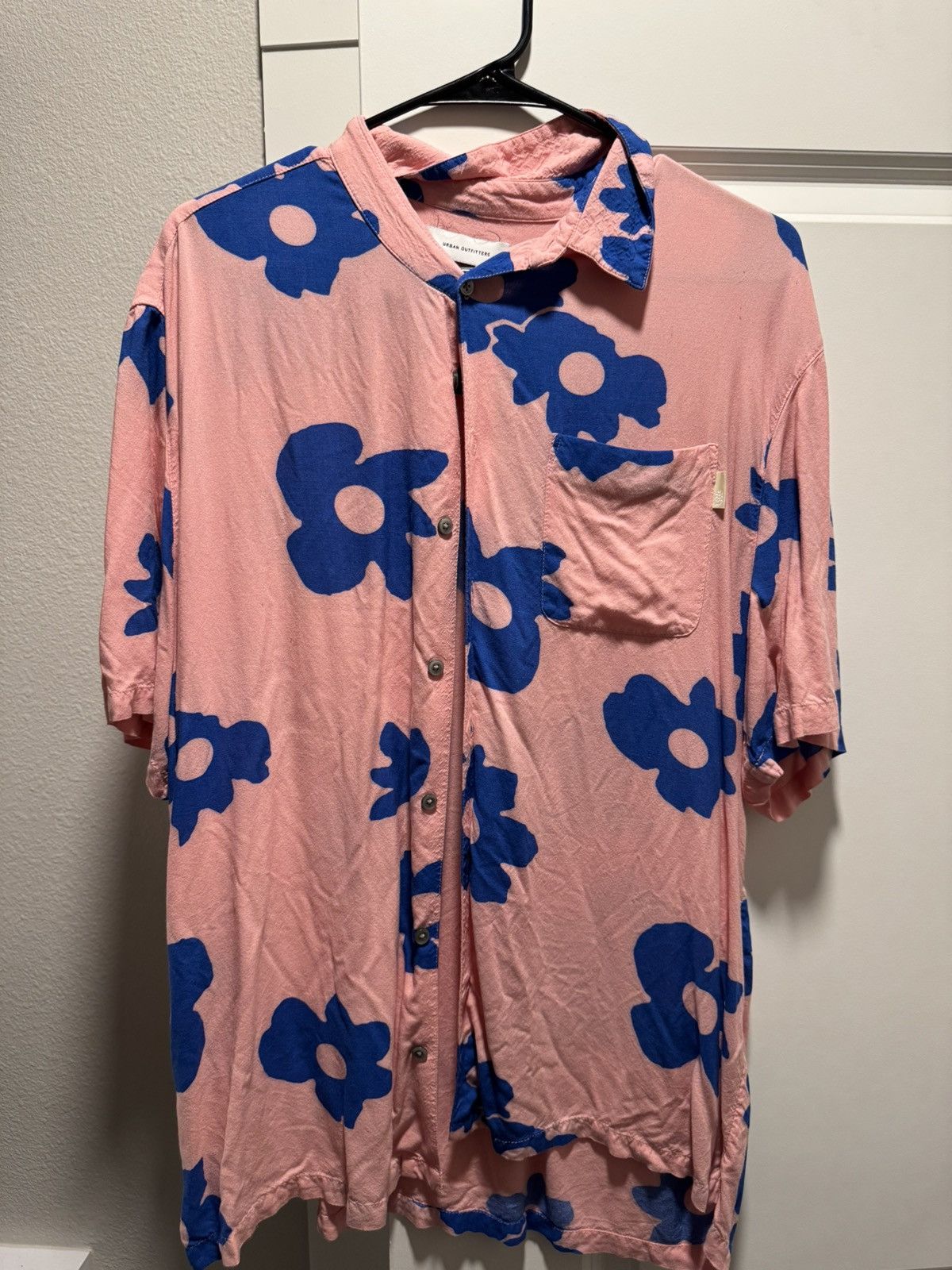 Urban Outfitters UO Daisy Print Button-Down Shirt Size US L / EU 52-54 / 3 - 1 Thumbnail