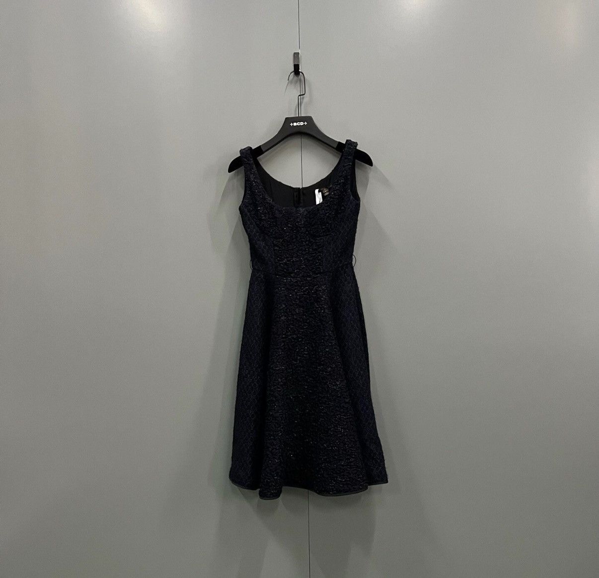 Louis Vuitton Louis Vuitton Woven Embroidered Camisole Dress J41 Size S / US 4 / IT 40 - 1 Thumbnail