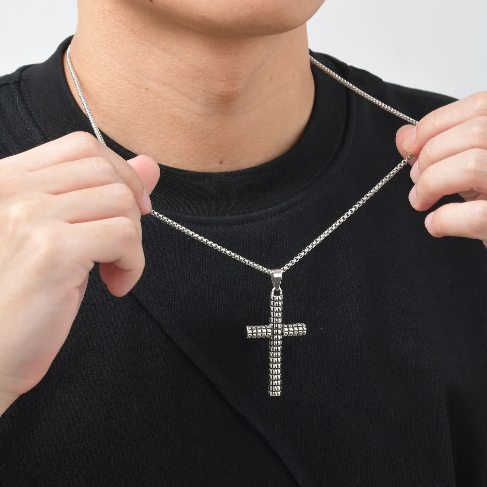 Jewelry Retro Cross Necklace Size ONE SIZE - 3 Thumbnail
