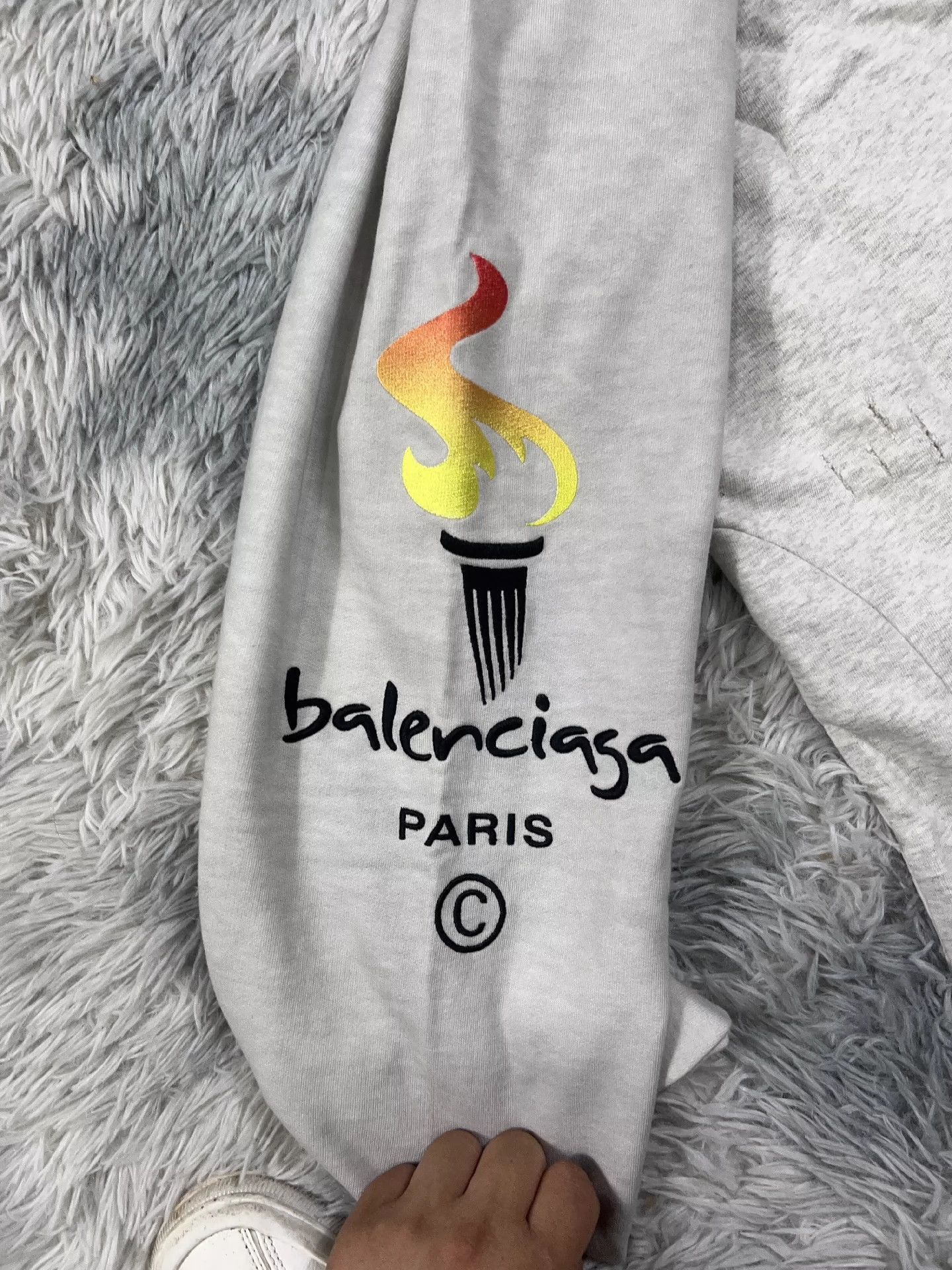 Balenciaga Balenciaga destroys hoodies Size US M / EU 48-50 / 2 - 7 Thumbnail