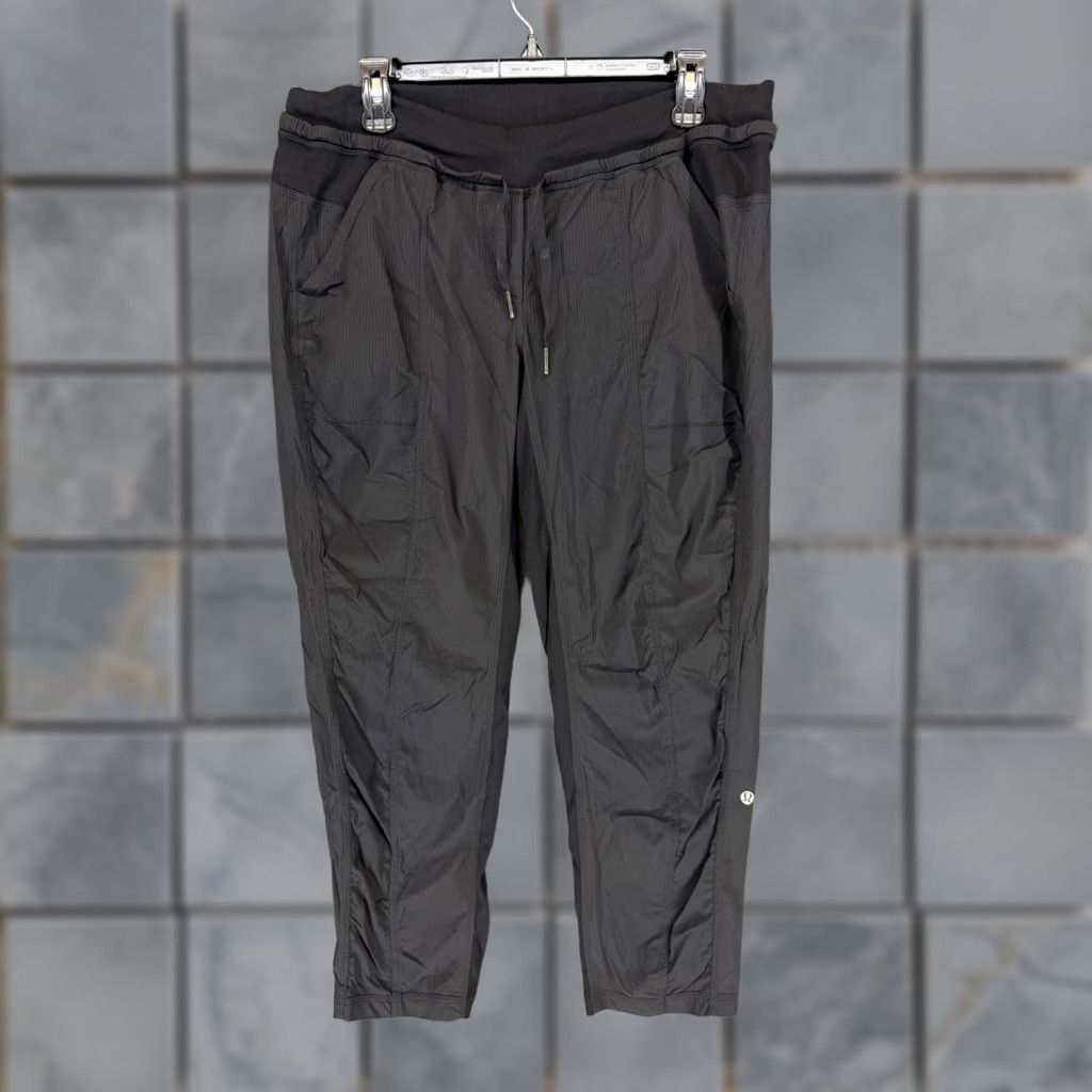 Lululemon Lululemon Beyond the Studio Crop Pants Womens Size 12 Black Pinstripe Joggers Tapered Inseam 26" Drawstring Elastic Waist Pockets Size 34" / US 12 / IT 48 - 1 Thumbnail