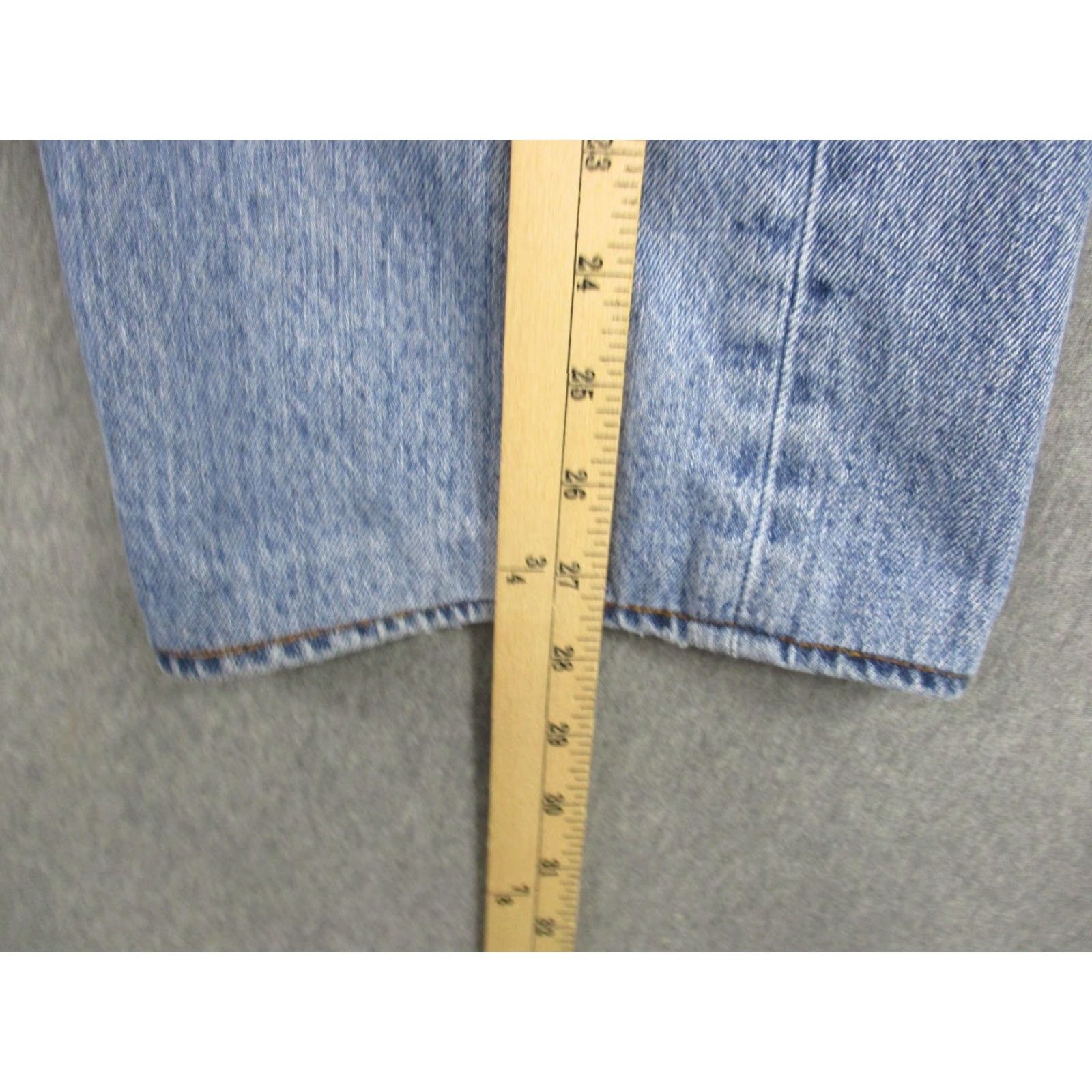 Levi's VINTAGE Levi's 501 Jeans Mens 40x32 Blue Denim Straight Leg Button Fly Jeans 501 Red Tab Mens Size US 40 / EU 56 - 6 Thumbnail