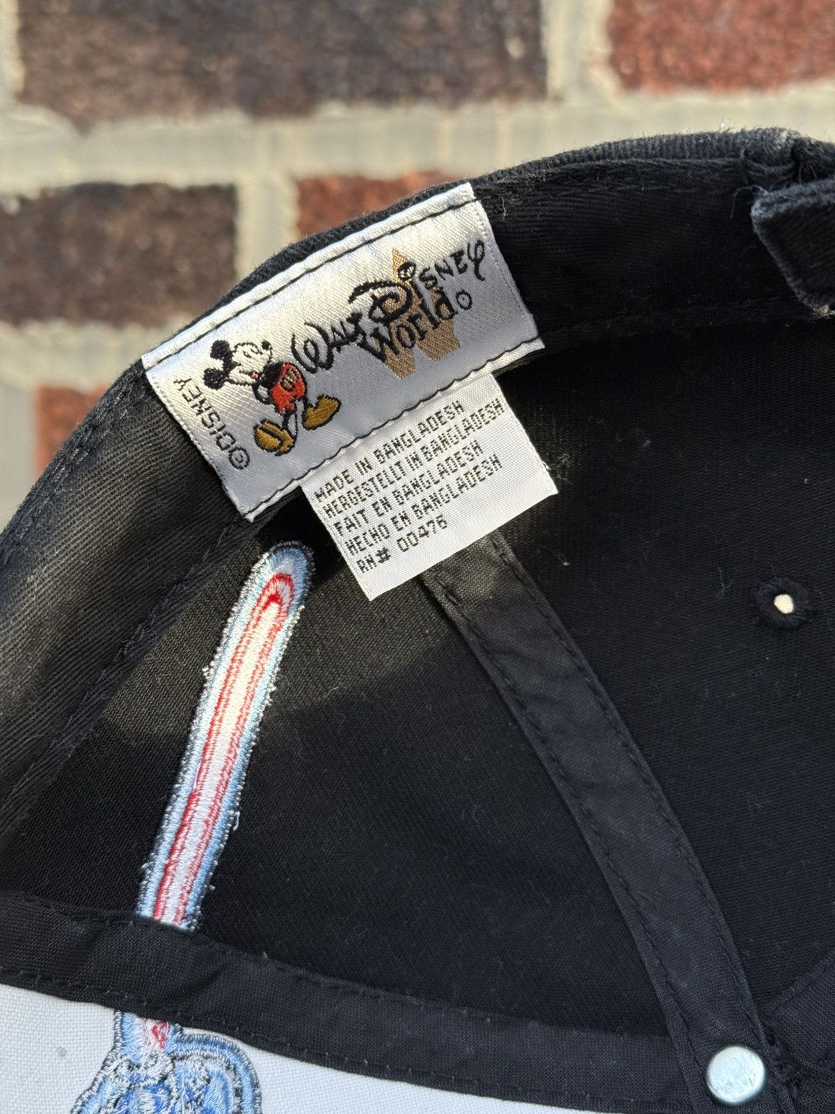 Disney × Star Wars © 2003 Disney X Star Wars “Darth Vader” Cap Size ONE SIZE - 7 Thumbnail