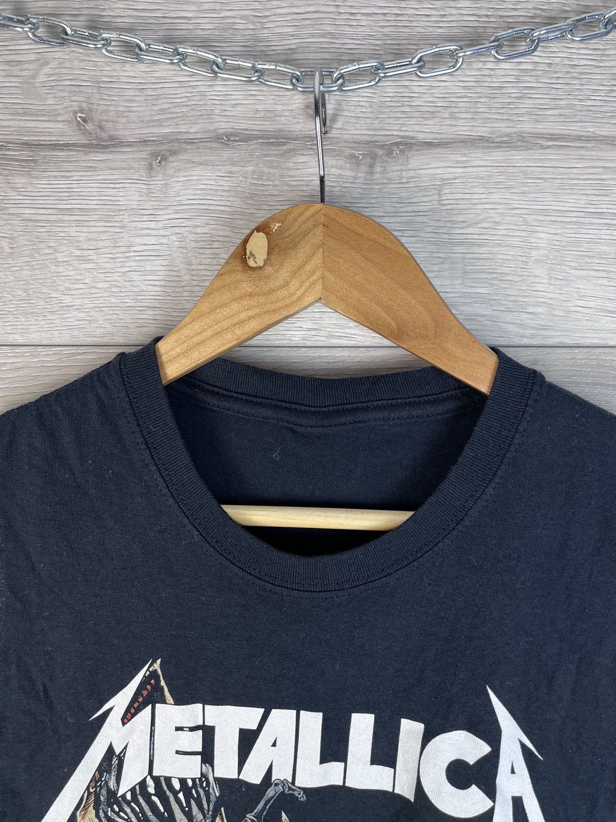 Fruit Of The Loom Men’s t-shirt Metallica size M 2022s music Size US M / EU 48-50 / 2 - 6 Thumbnail