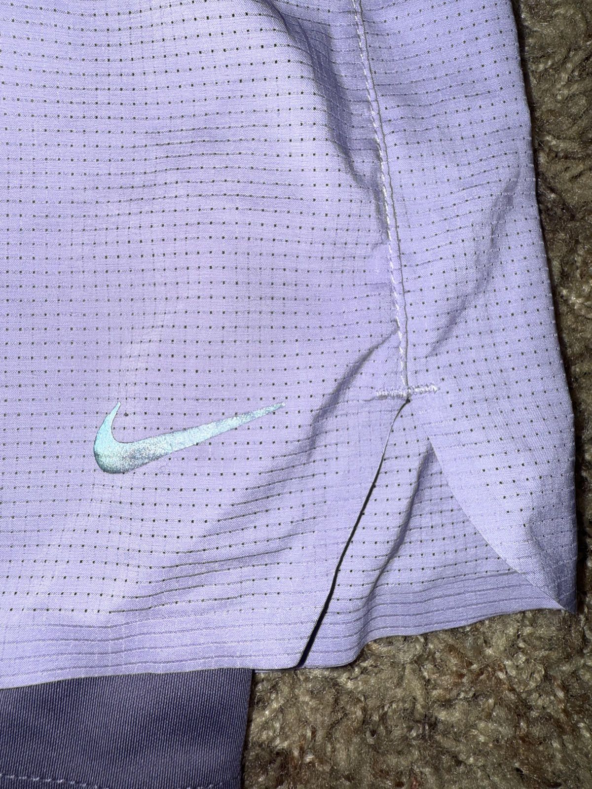 Nike Nike Big Kid's (Girls') Dri-FIT ADV Shorts Sample Size 32" / US 10 / IT 46 - 4 Thumbnail