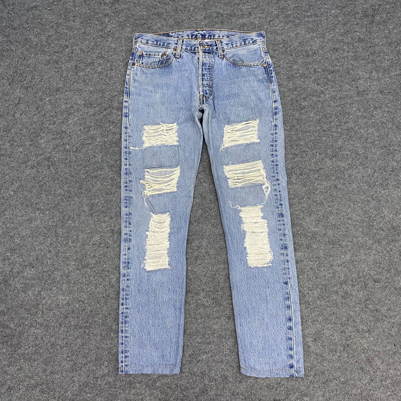 Levi's 💥Vintage Levis 501 Distressed denim Kurt Cobain Style Size US 32 / EU 48 - 1 Thumbnail