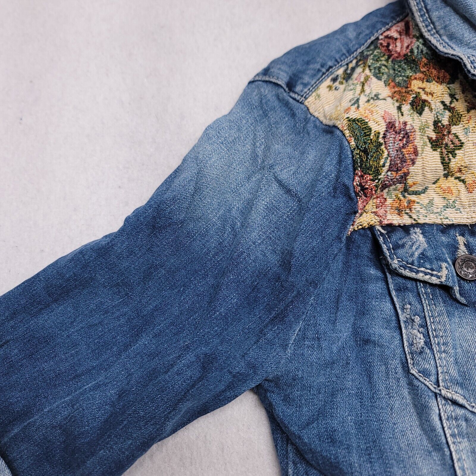 Forever 21 Forever 21 Button Up Denim Jean Jacket Womens Size L Blue Size L / US 10 / IT 46 - 4 Thumbnail