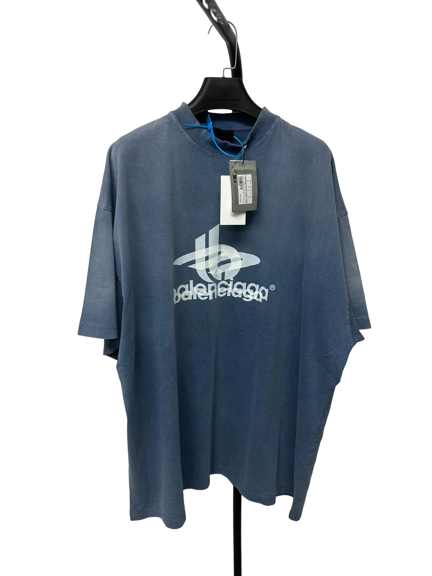 Balenciaga Balenciaga Overlapping Logo T-Shirt Size 4 Size US XL / EU 56 / 4 - 1 Thumbnail