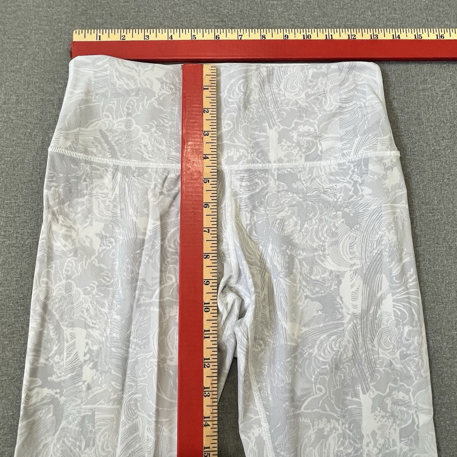Lululemon Lululemon Wunder Under Crop 8 Hi-Rise Eternal Wave W6APFS Size 30" / US 8 / IT 44 - 5 Thumbnail