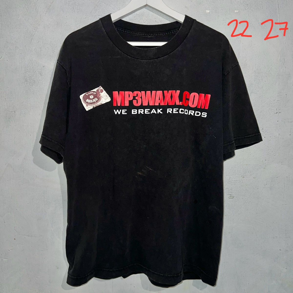 22x27 Vintage MP3 WAXX Promo T-Shirt We Break Records XL