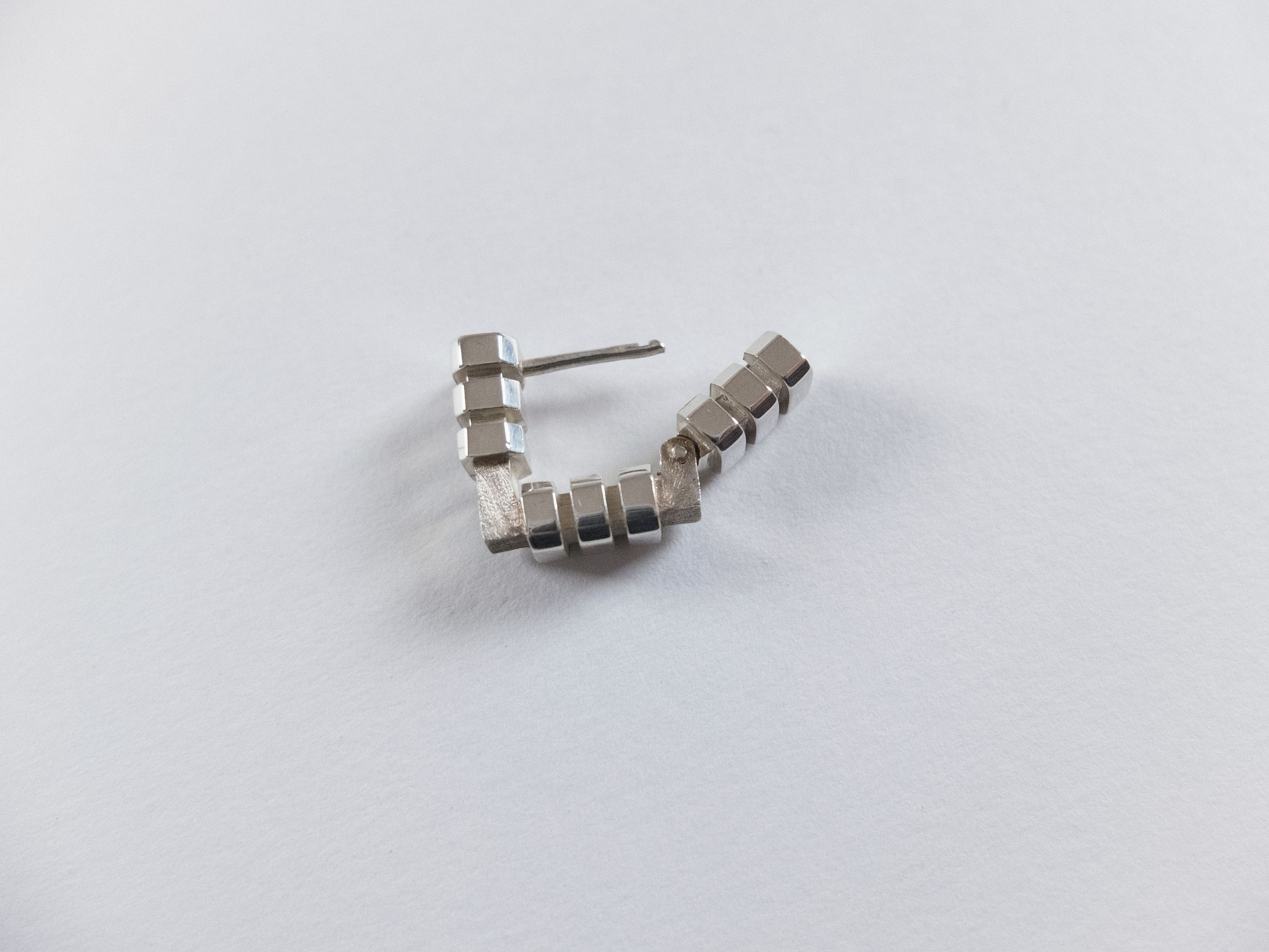 BOTTEGA VENETA Brick Sterling silver square hoop earrings q
