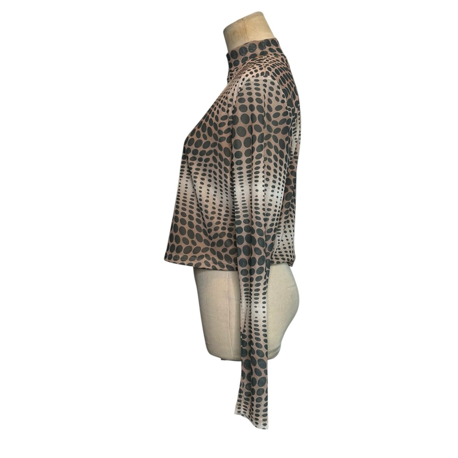 Forever 21 Forever 21 beige black polka dots long sleeves size 0X Size XS / US 0-2 / IT 36-38 - 6 Thumbnail