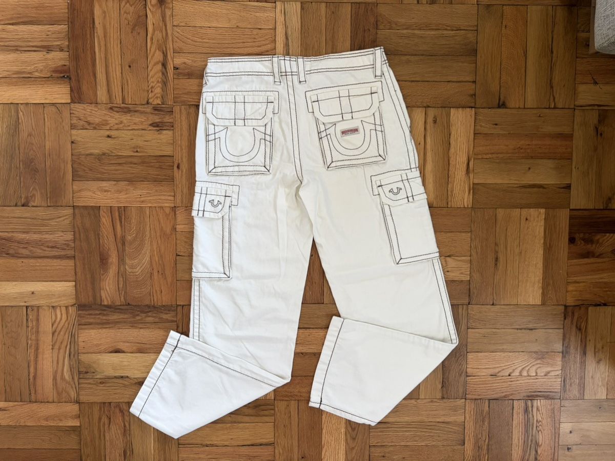 True Religion White True Religion Jeans w/ Black Mega T Stitch Size US 27 - 2 Thumbnail