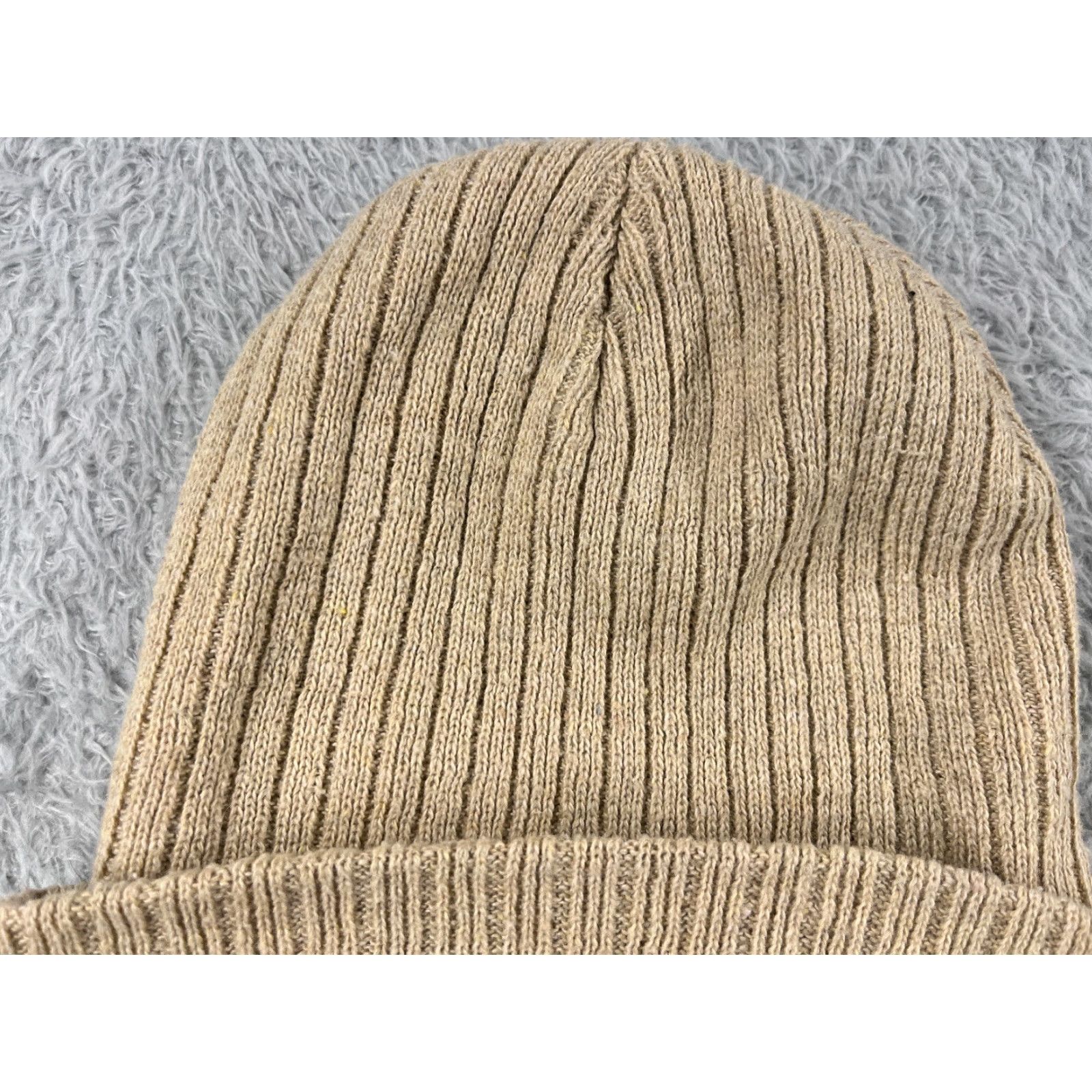 Vintage Daiso Beanie Adult One Size Beige Knit Ribbed Acrylic Polyester Blend Ski Hat Size ONE SIZE - 2 Thumbnail