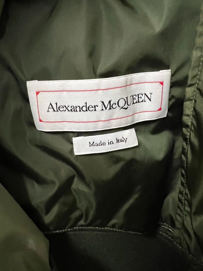 Alexander McQueen Alexander McQUEEN Men's jacket, size IT52, in good conditio Size US L / EU 52-54 / 3 - 5 Thumbnail