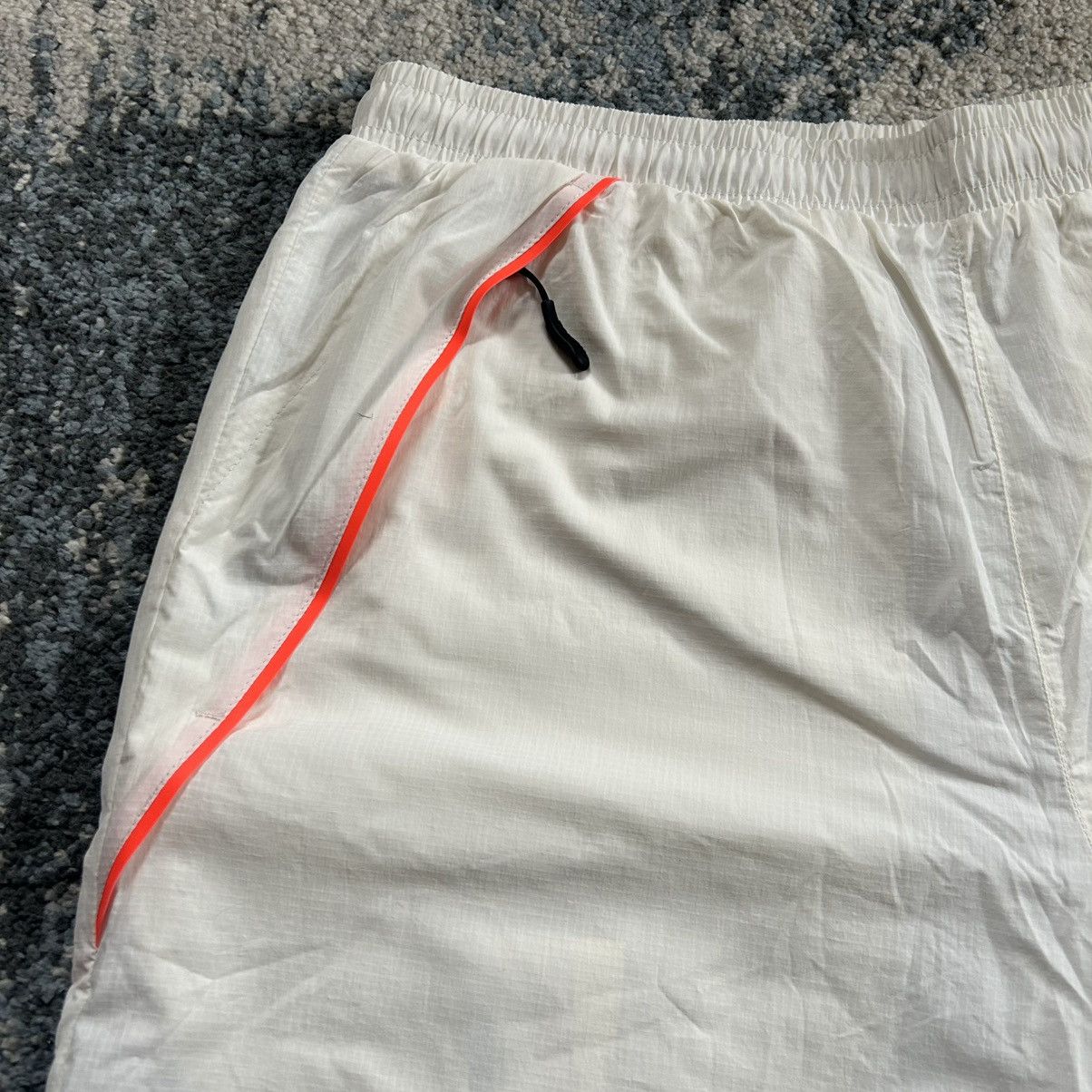 Palace SUMMER 2018 NYLON CRiNK RUNNER SHORTS WHiTE 3M SAFETY ORANGE Size US 34 / EU 50 - 4 Thumbnail