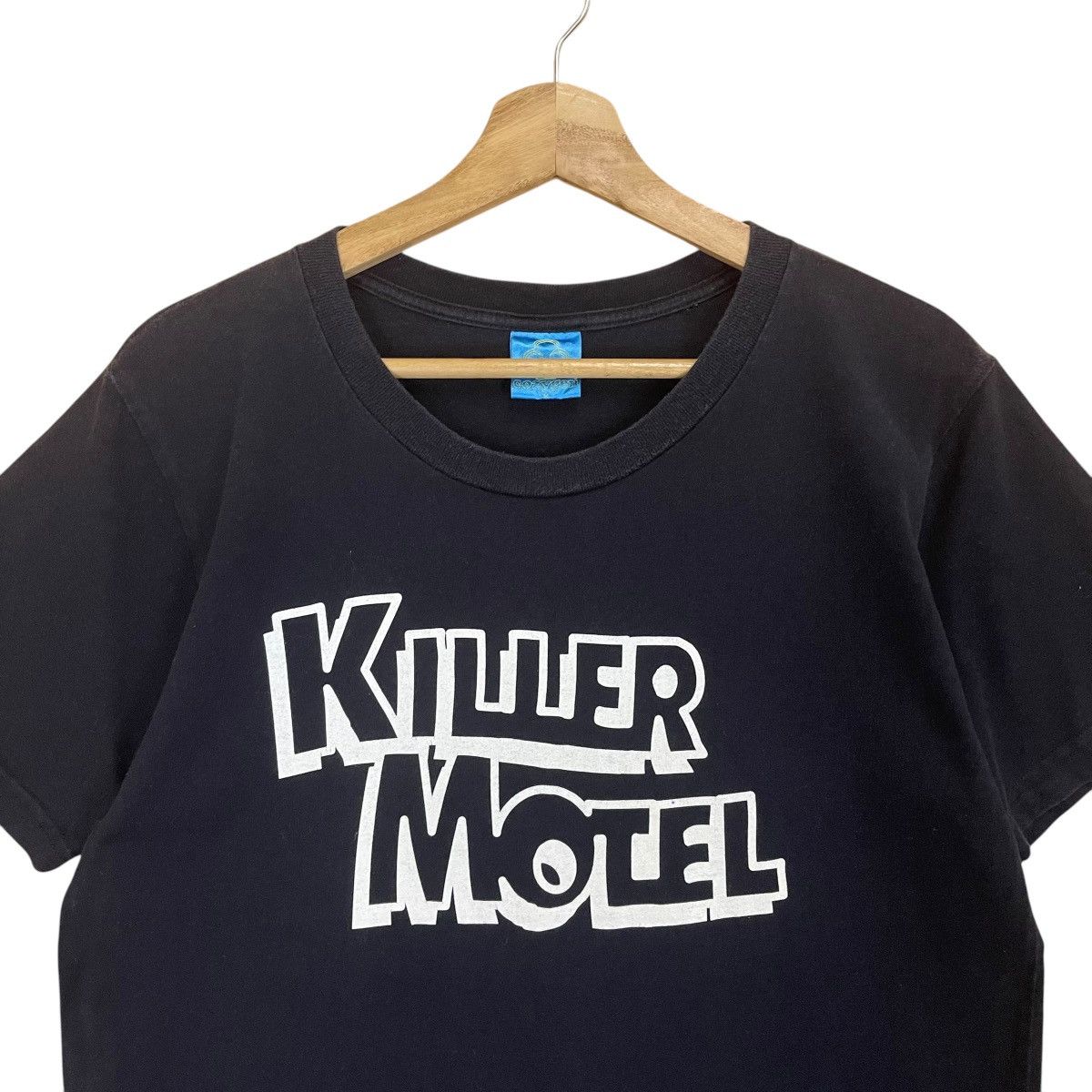 Japanese Brand Killer Motel Big Logo Shortsleeve Tee Size US M / EU 48-50 / 2 - 4 Thumbnail