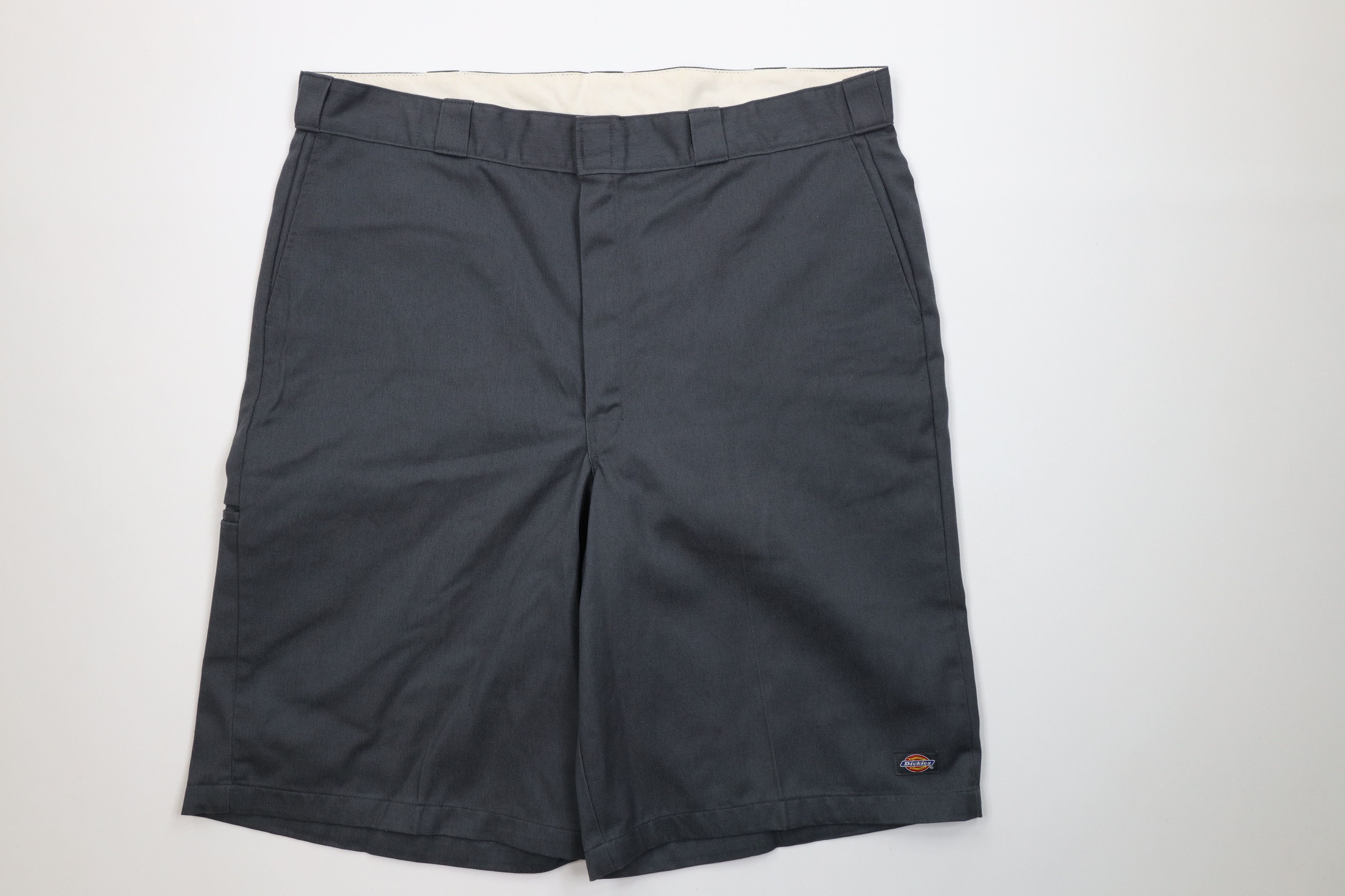 Dickies Vintage Y2K Dickies Baggy Fit Mechanic Workwear Shorts Gray Size US 42 / EU 58 - 1 Thumbnail