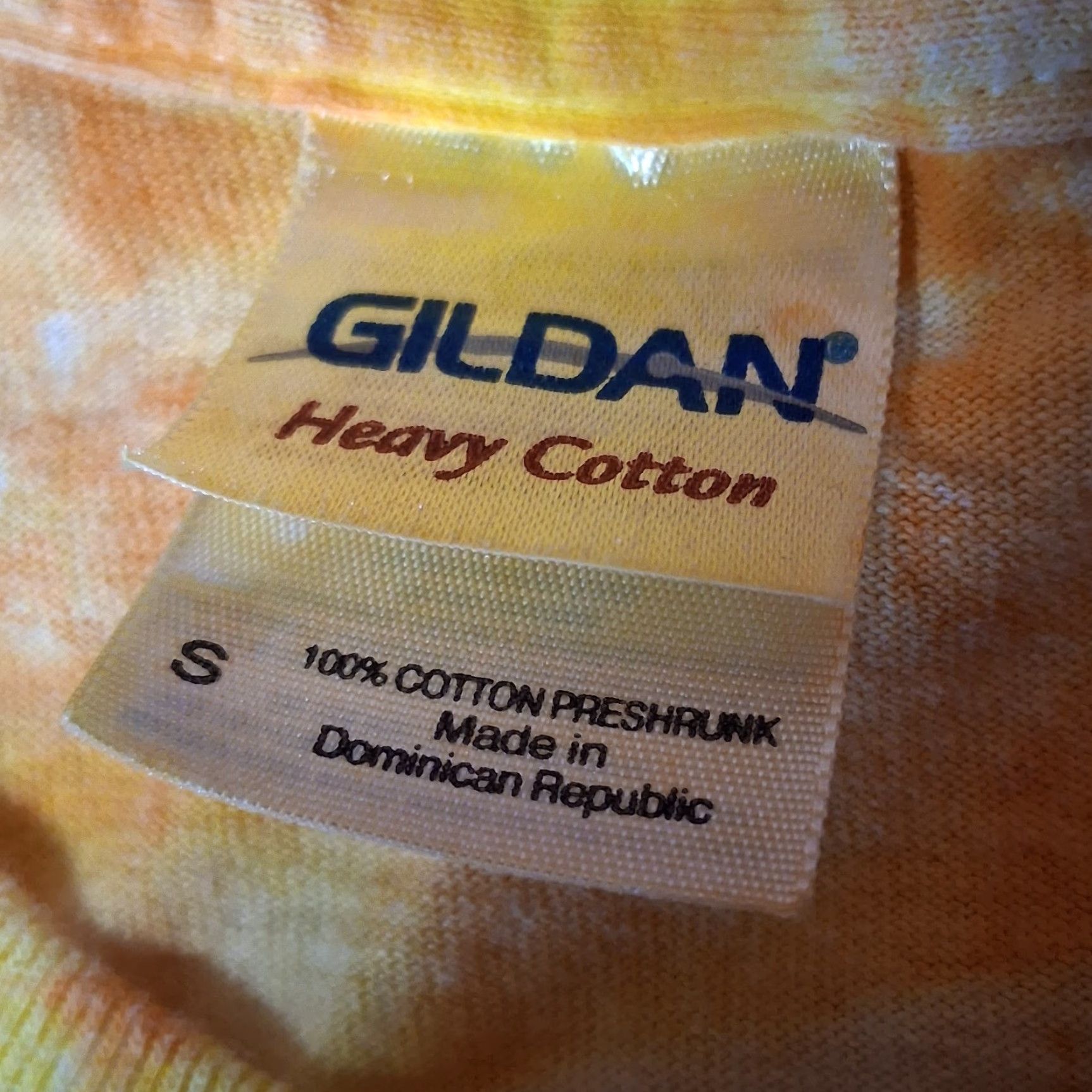 Gildan West Virginia Strawberry Festival Shirt Small Yellow Orange Tie Dye Strawberries Shirt Size US S / EU 44-46 / 1 - 5 Thumbnail