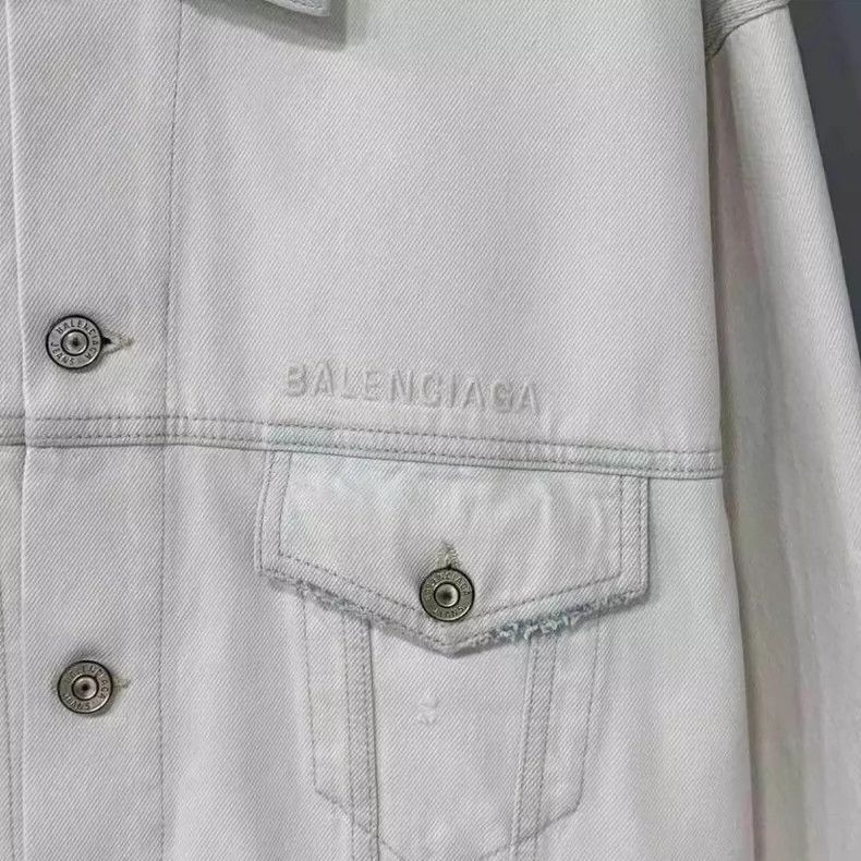 Balenciaga Balenciaga Wash and Wear Embroidered Logo Denim Jacket Size US XS / EU 42 / 0 - 4 Thumbnail