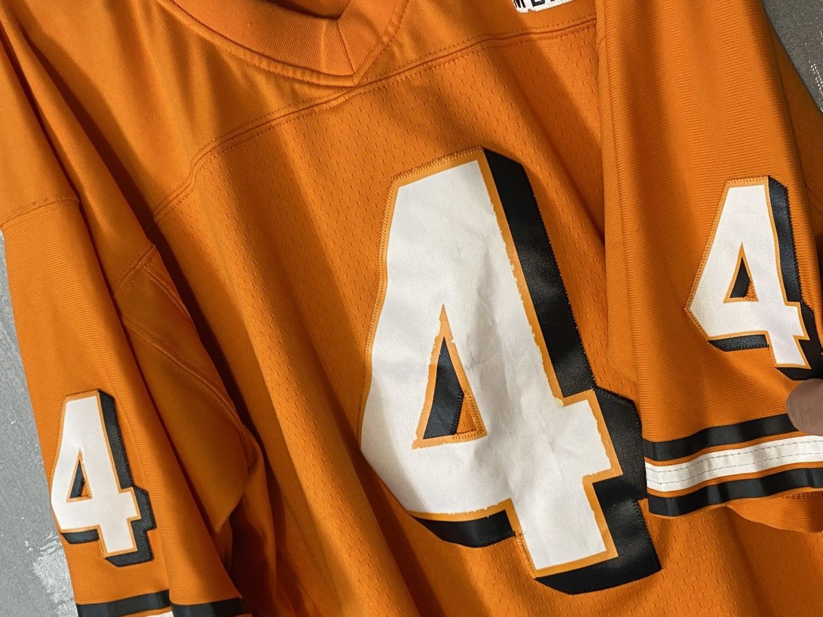 Malcolm McLaren × Mitchell & Ness × NFL McLaren x Mitchell& Ness F1 Lando Norris NFL Jersey #4 F1 Size US XL / EU 56 / 4 - 3 Thumbnail