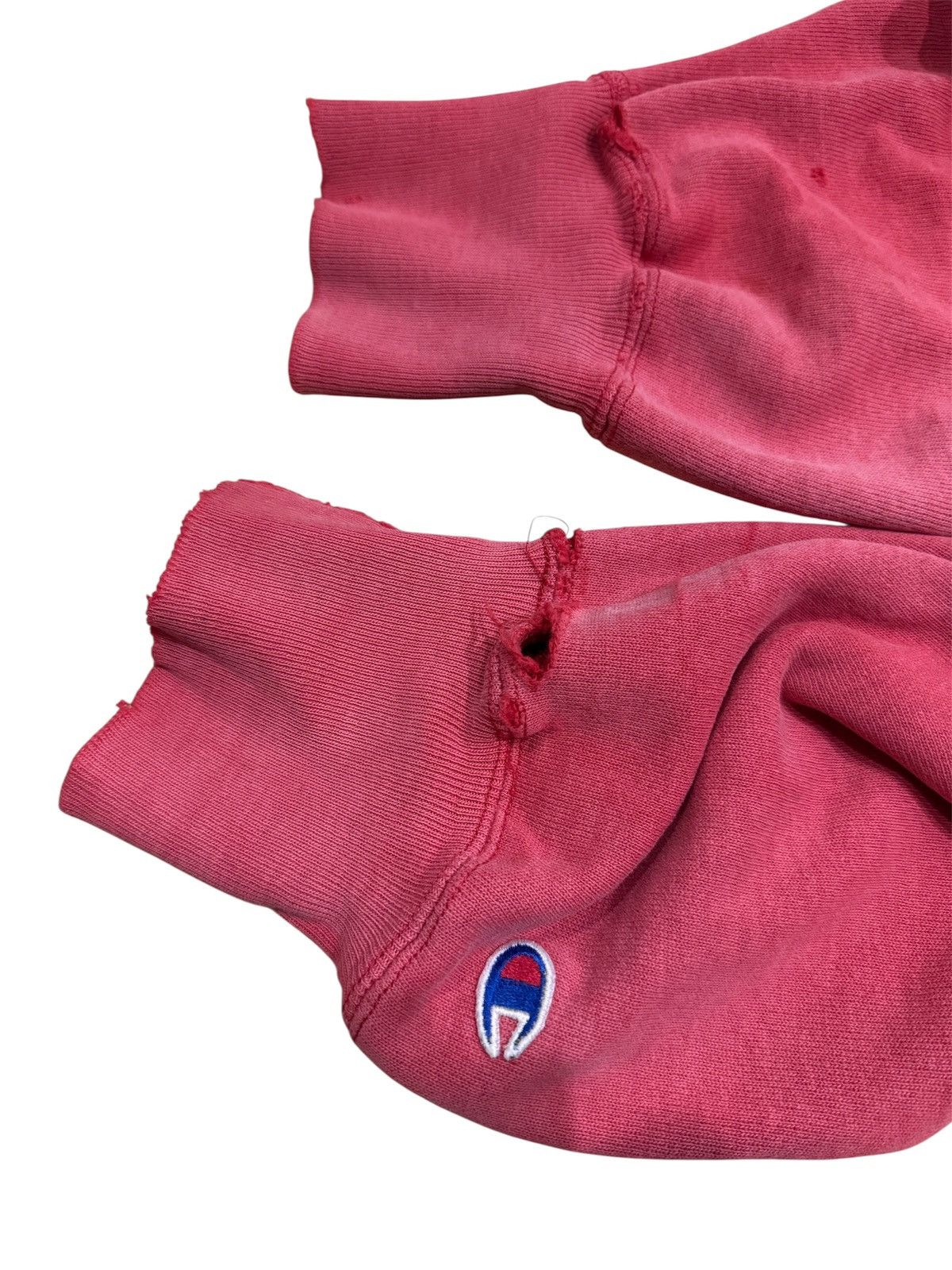 Champion VINTAGE CHAMPIONS REVERSE WEAVE DISTRESSED SWEATSHIRT Size US M / EU 48-50 / 2 - 6 Thumbnail
