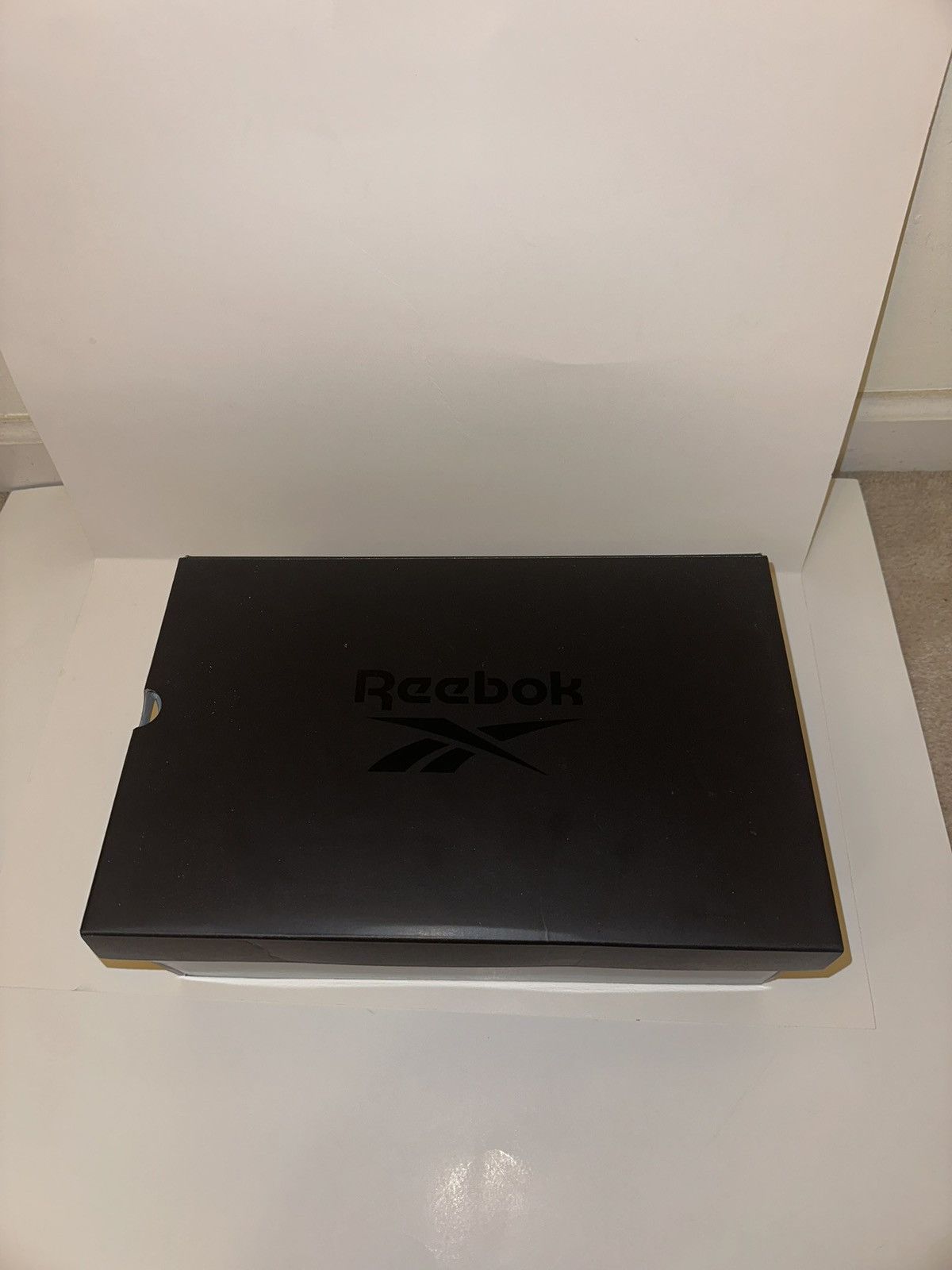 Reebok RARE Reebok x Nicole Mclaughlin Club C Geo Mid Size US 8 / EU 41 - 6 Thumbnail