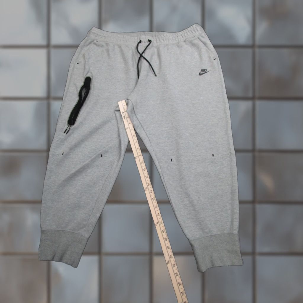 Nike Nike Sweatpants Mens 2XL Tech Fleece Joggers Drawstring Tapered Pockets Gray DA2043-063 Size US 39 - 1 Thumbnail