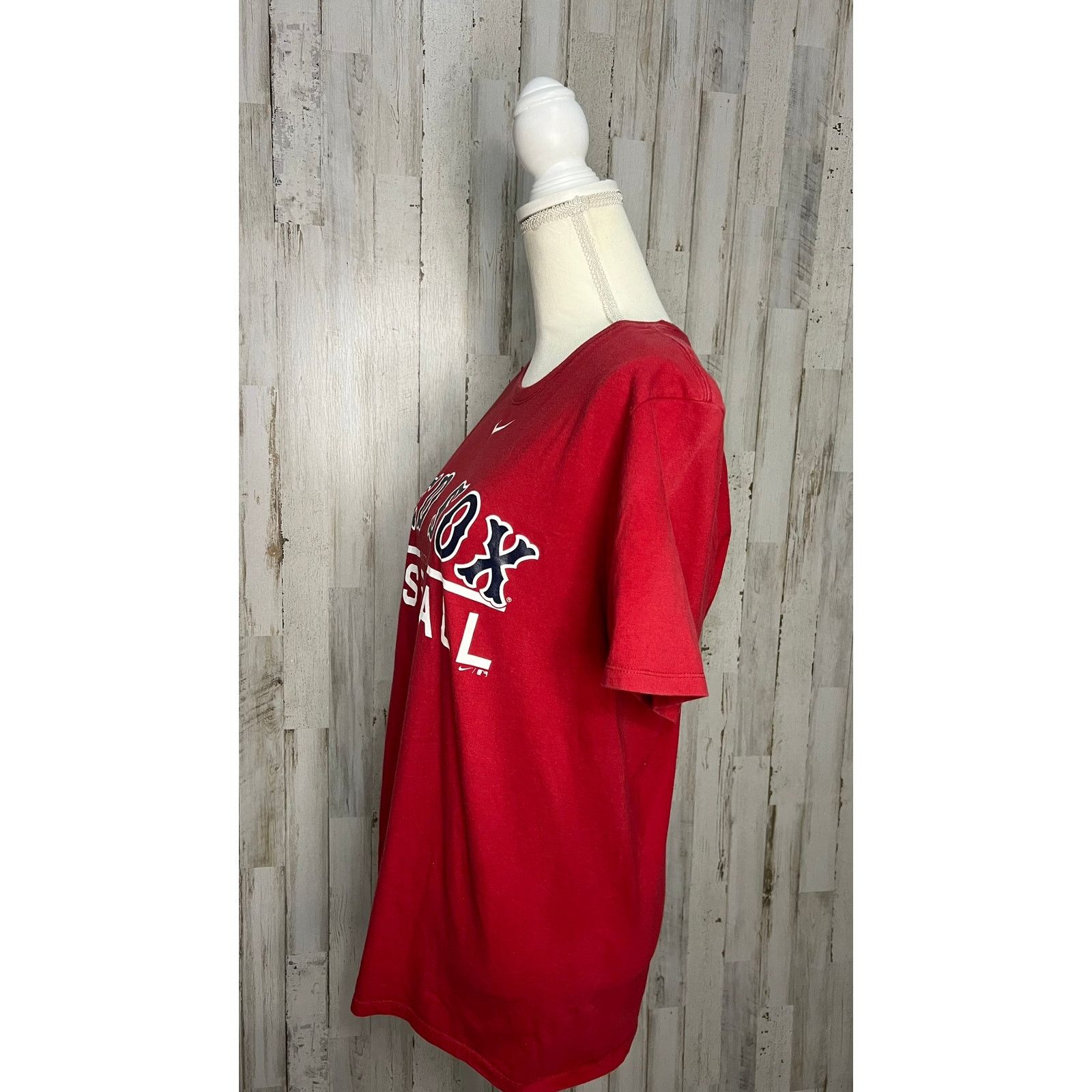 Nike Nike Boston Red Sox Men's Red Graphic T-Shirt Size Medium Size US M / EU 48-50 / 2 - 4 Thumbnail
