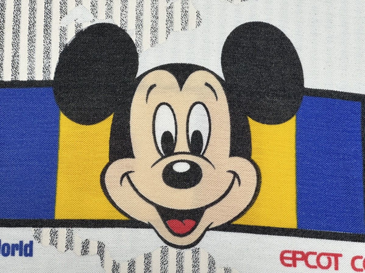 Disney Vintage 1982 Mickey Mouse Walt Disney World Epcot Flag Tee Size US M / EU 48-50 / 2 - 7 Thumbnail