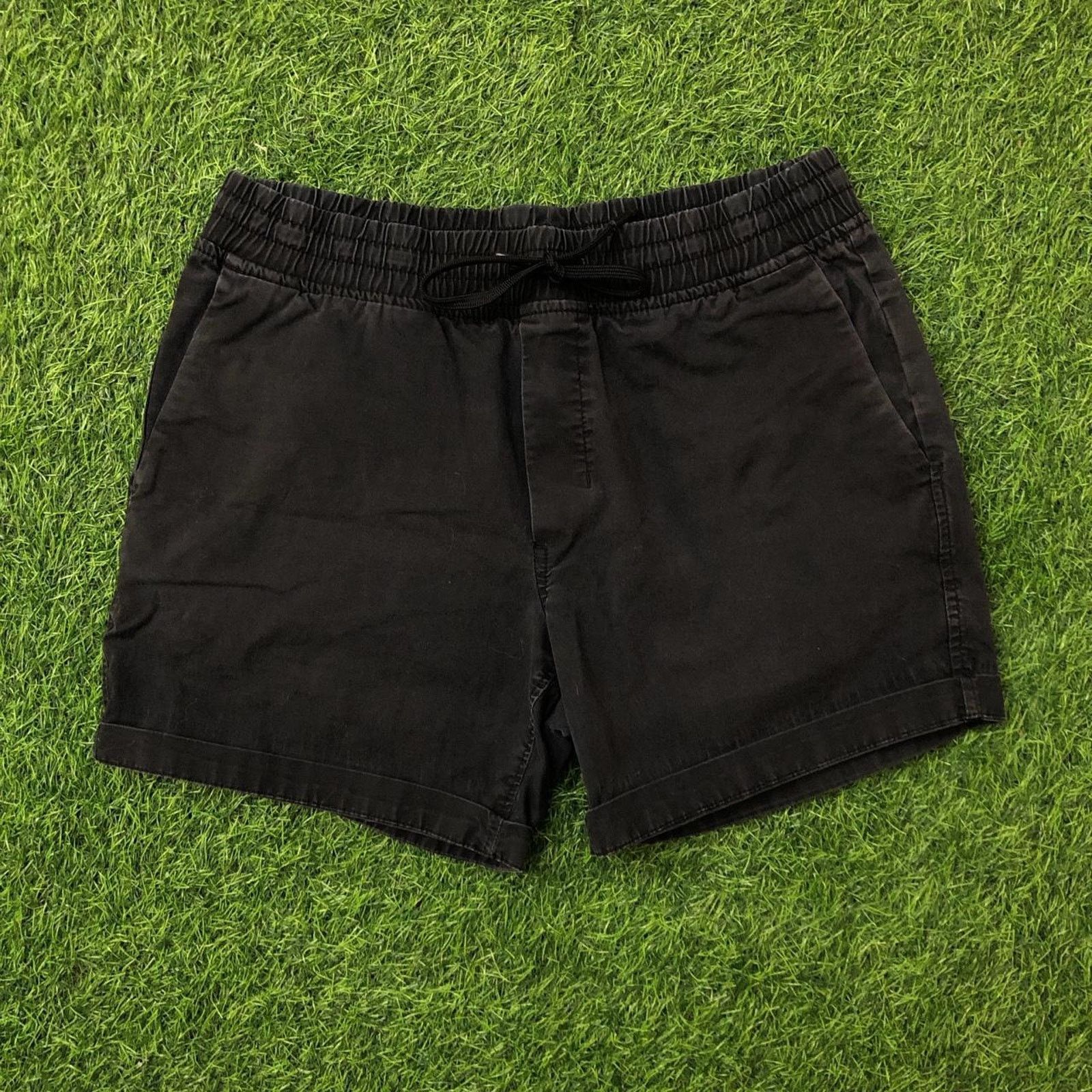 Calvin Klein Black Women’s Calvin Klein Chino Shorts Size 32" / US 10 / IT 46 - 1 Thumbnail