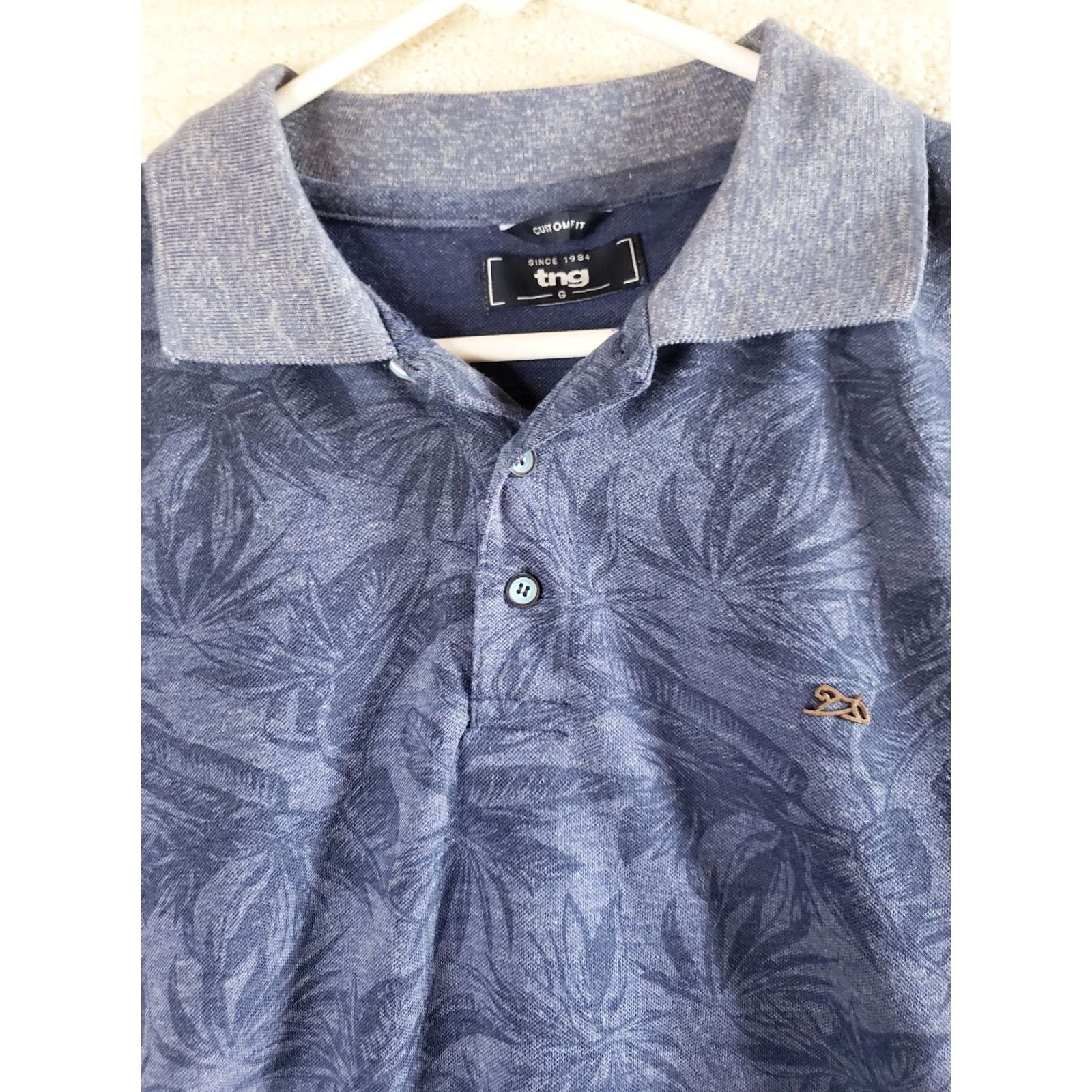 Vintage TNG THE NEXT GENERATION GOLF POLO SHIRT MENS L BLUE FOILAGE PATTERN SHORT SLEEVE Size US L / EU 52-54 / 3 - 5 Thumbnail