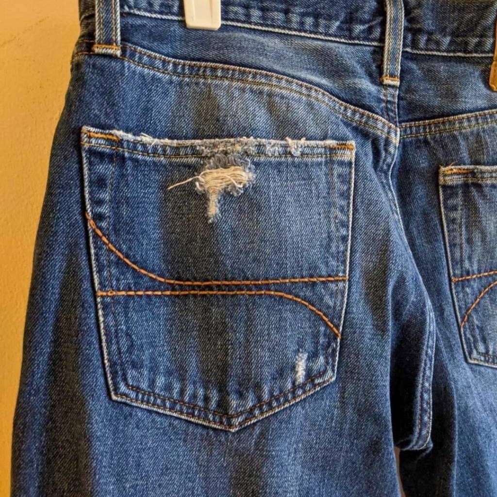 Hollister Hollister Men’s Distressed Straight Leg Jeans W32 L32 Medium Wash Button Fly Size US 32 / EU 48 - 12 Thumbnail