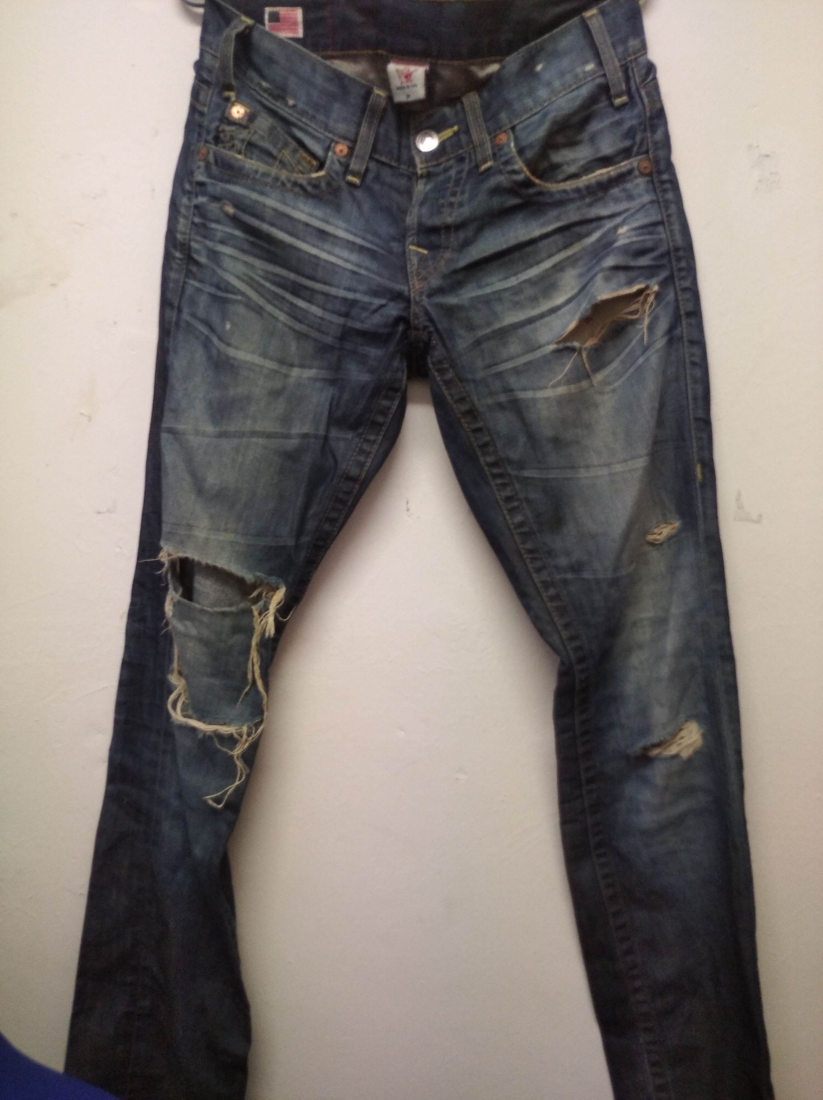 image of Distressed Denim x Made In USA Vintage True Religion Distressed Jeans Size W 30-31 in Denim, Men's