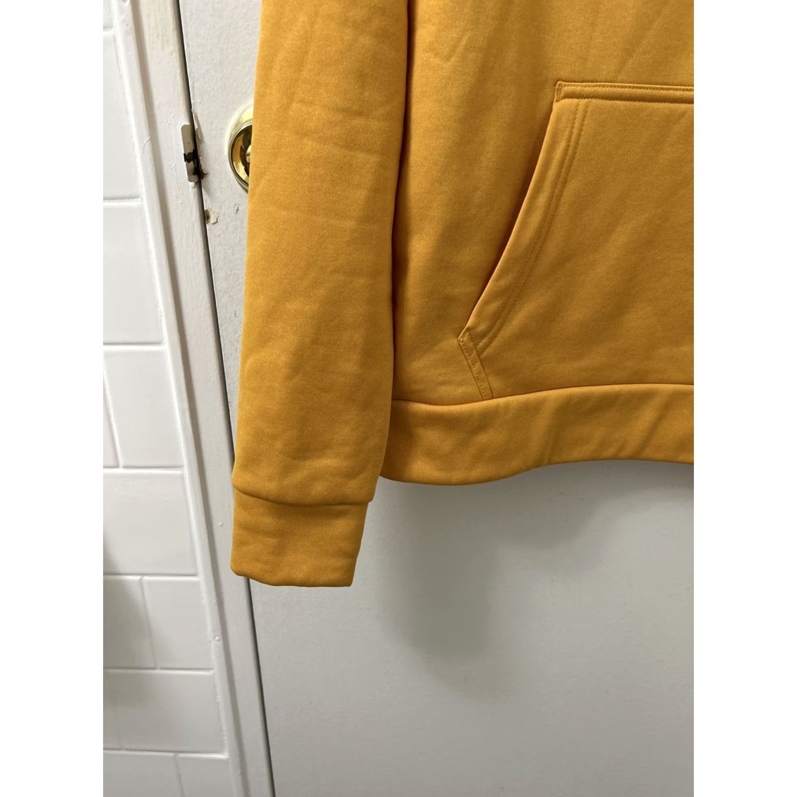 The North Face VINTAGE The North Face Hoodie Mens S Yellow Logo Pullover Fleece Lined Sweatshirt Size US S / EU 44-46 / 1 - 6 Thumbnail