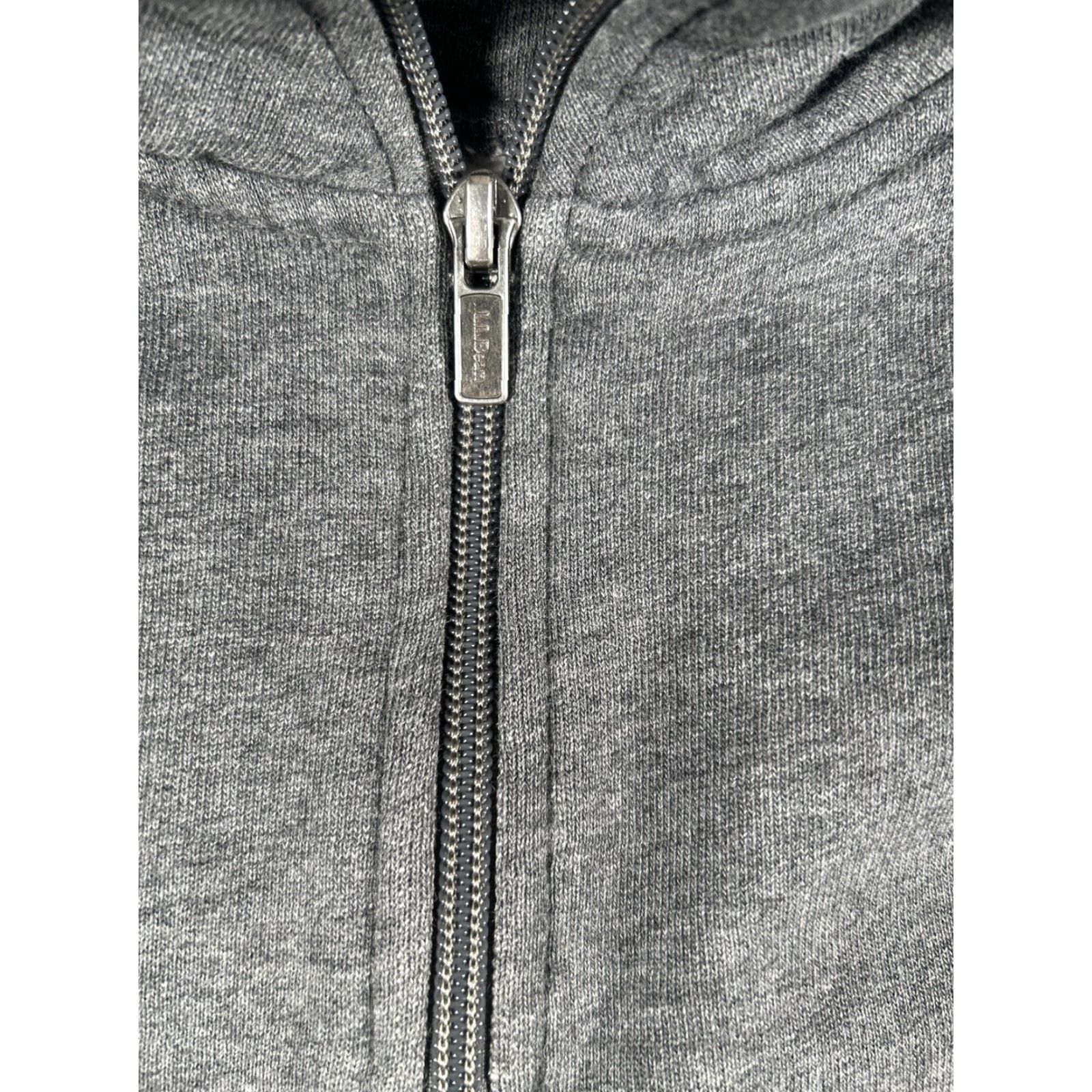 Vintage L.L. Bean Sweater Mens XL Grey Traditional Fit 1/4 Zip Pullover Knit Mock Neck Zipper Button Logo Long Sleeve Regular Size XL Adult Men Size US XL / EU 56 / 4 - 3 Thumbnail