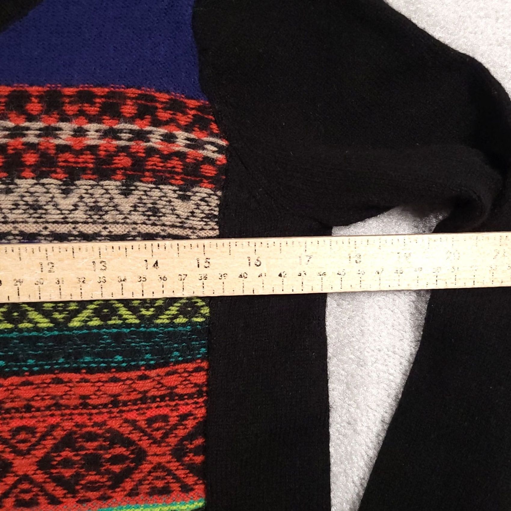 Forever 21 FOREVER 21 Sweater Women's Small Aztec Print Wool Blend Multicolor Size S / US 4 / IT 40 - 6 Thumbnail