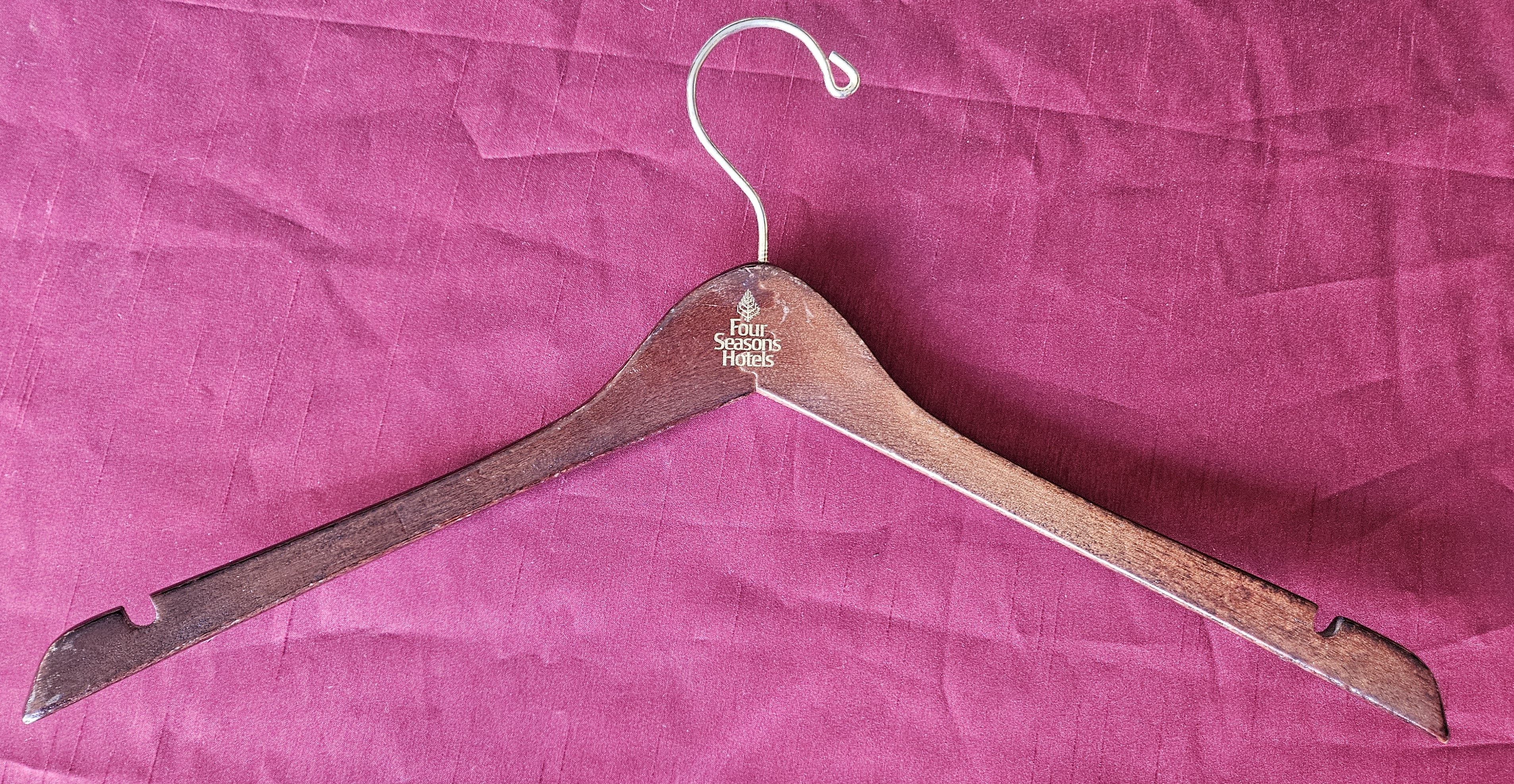 Other Four Seasons Resorts Hanger '80s Vintage Luxury Hotel RARE! Size ONE SIZE - 9 Thumbnail