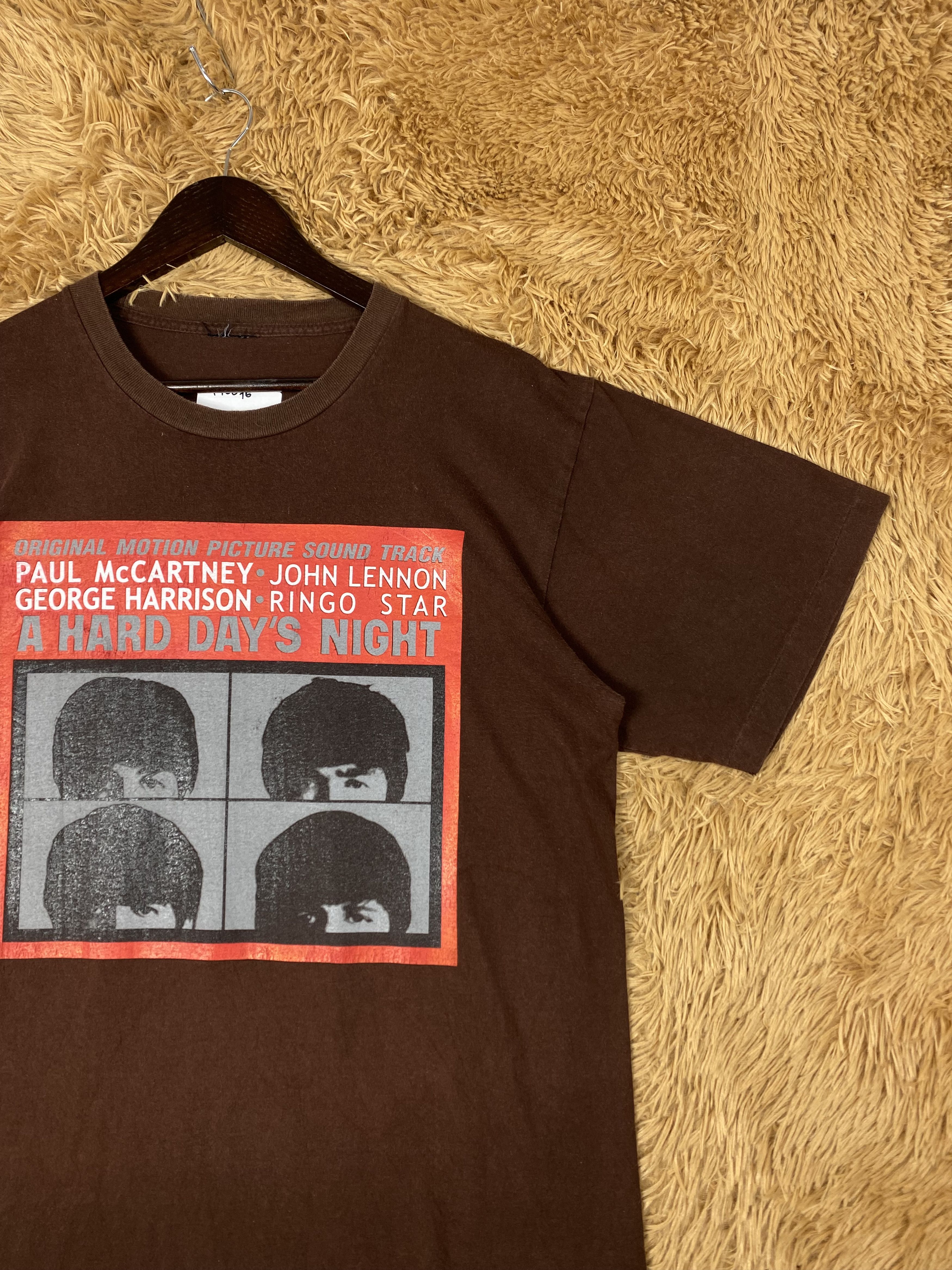 Band Tees Vintage The Beatle A Hard Days Night Short Sleeve T-Shirt Size US M / EU 48-50 / 2 - 3 Thumbnail