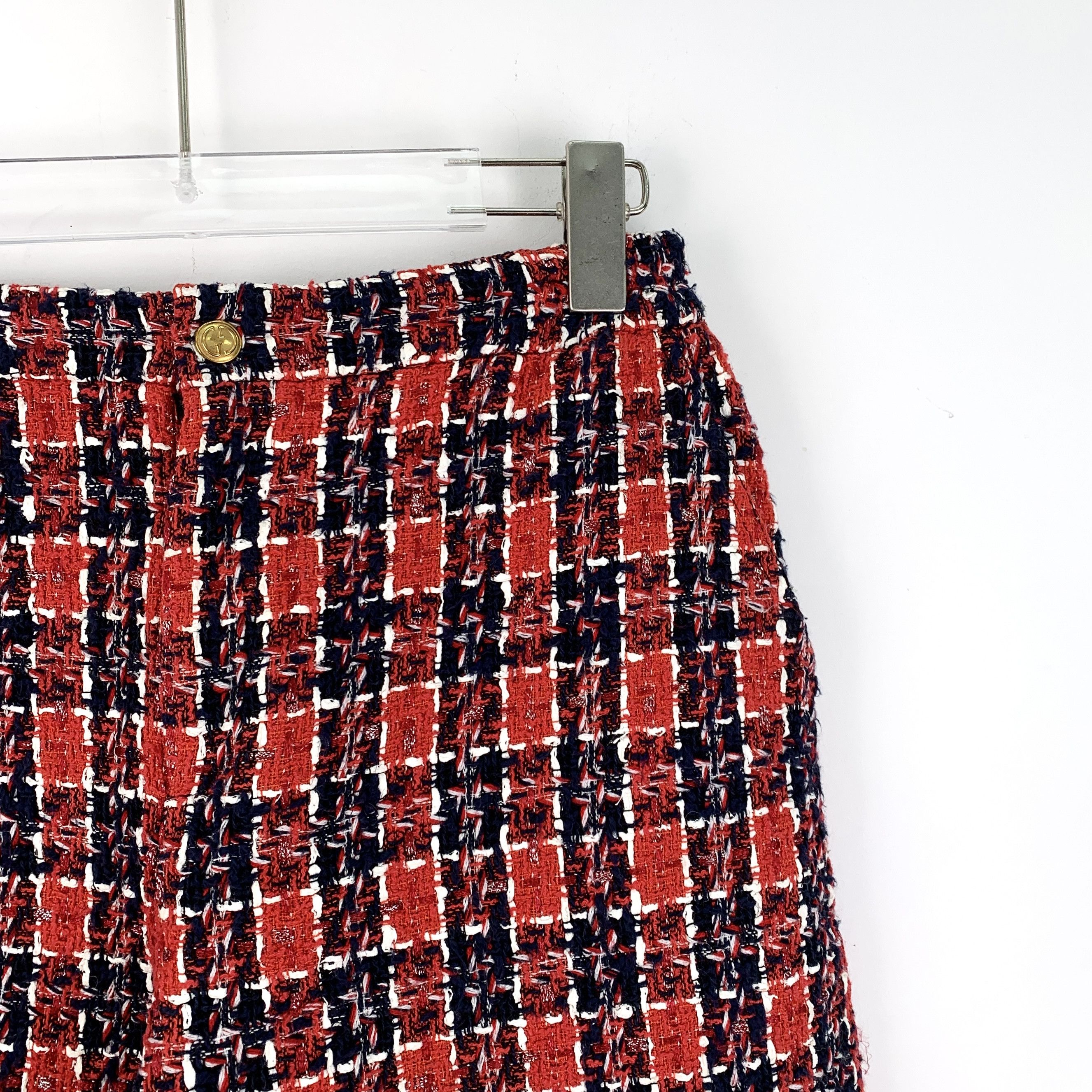 Gucci Gucci Red Plaid Tweed Shorts (44) Size 30" / US 8 / IT 44 - 7 Thumbnail