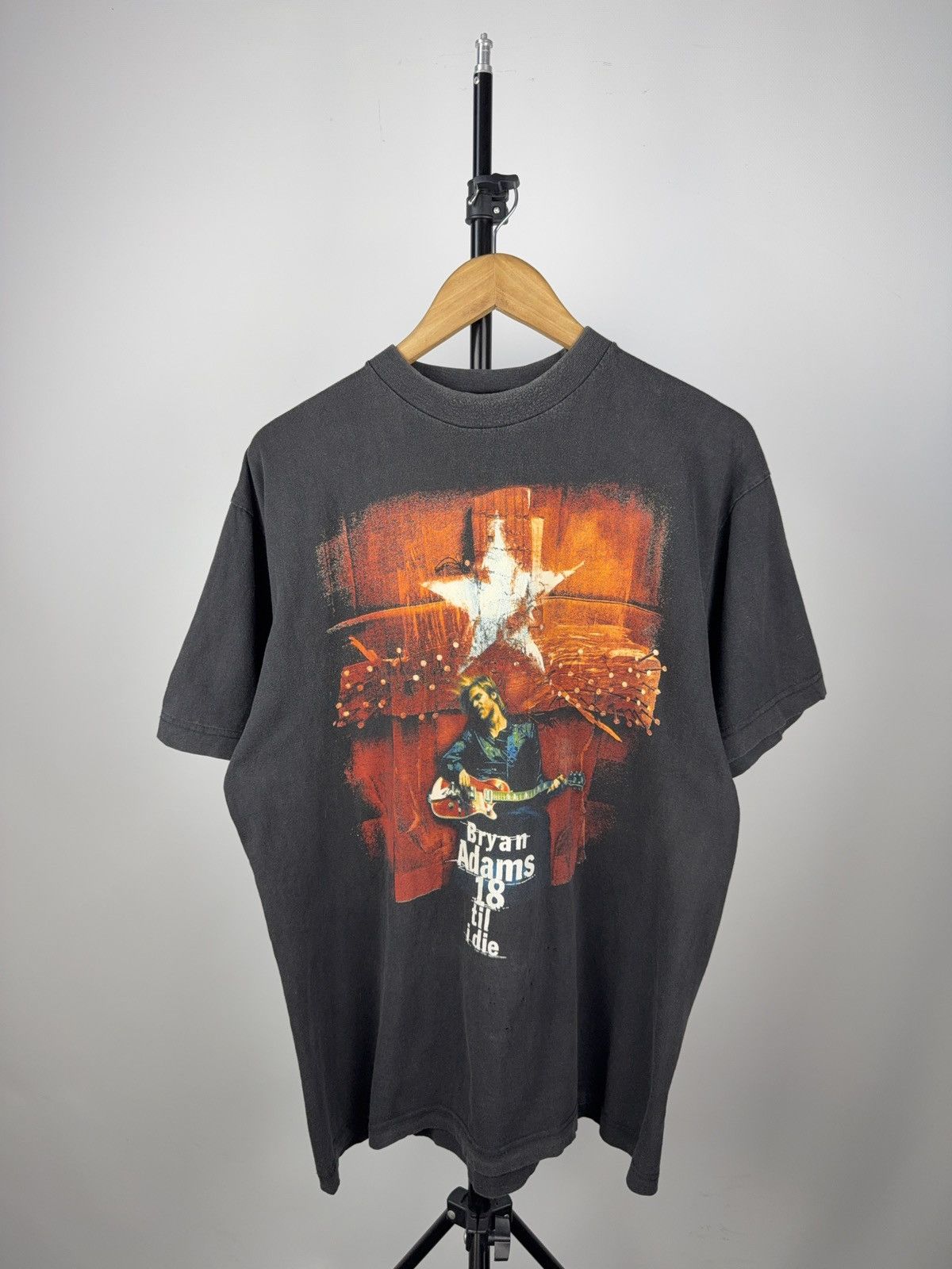 Band Tees × Vintage VTG 1996 Bryan Adams Tour Faded T-Shirt 18 Till I Die Tee Size US XL / EU 56 / 4 - 1 Thumbnail