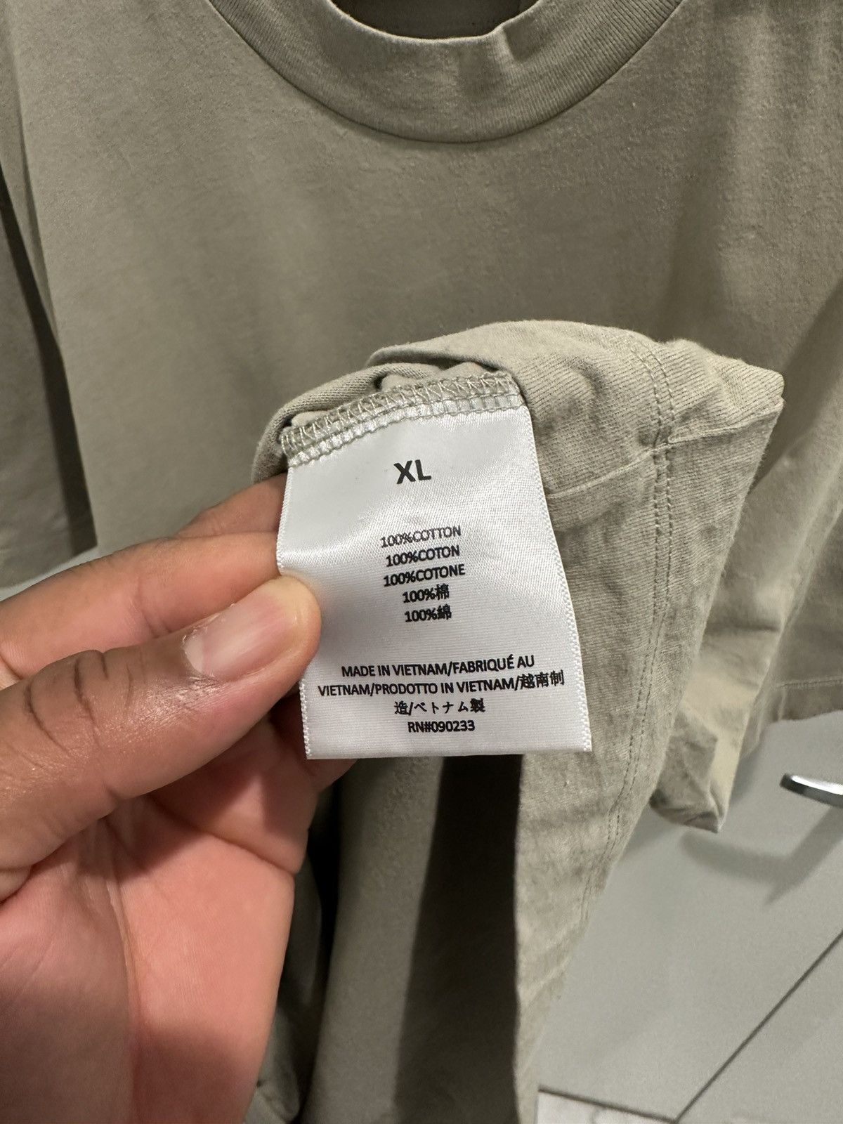 Essentials Fear of God Essentials Tee Smoke Size US XL / EU 56 / 4 - 7 Thumbnail