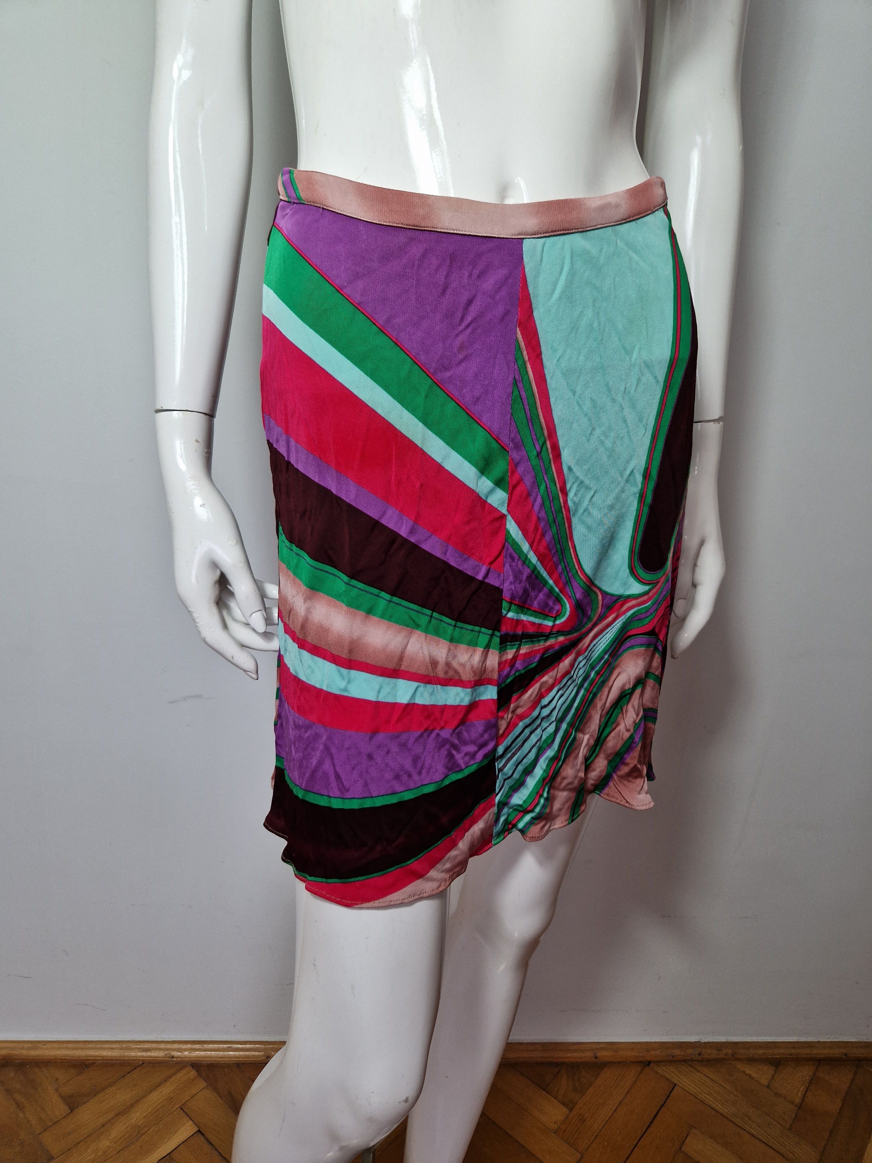 Versace Gianni Versace vintage silk skirt Size 27" / US 4 / IT 40 - 1 Thumbnail