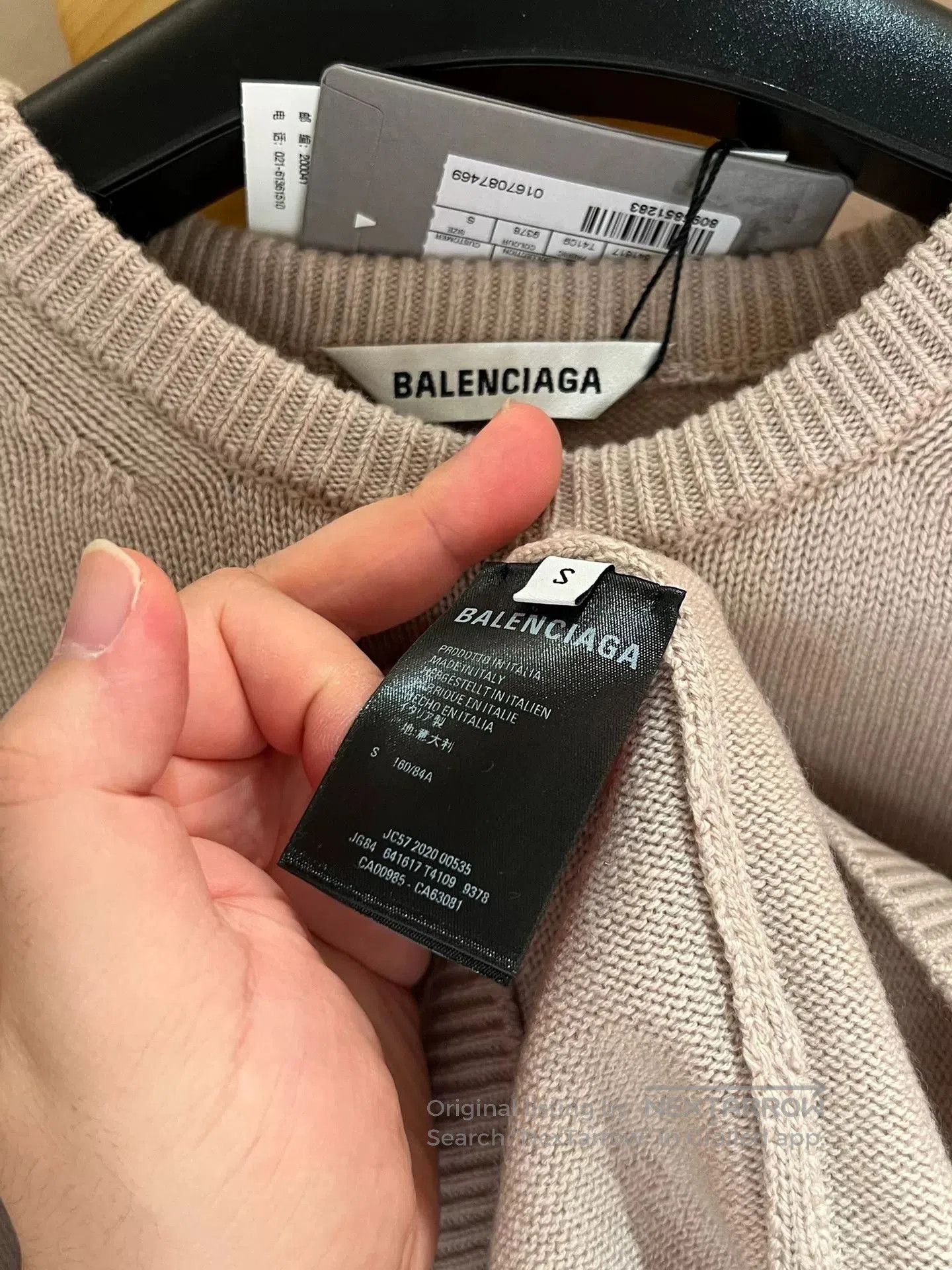 Balenciaga Balenciaga Logo Cashmere Sweater for Women. Size S / US 4 / IT 40 - 6 Thumbnail