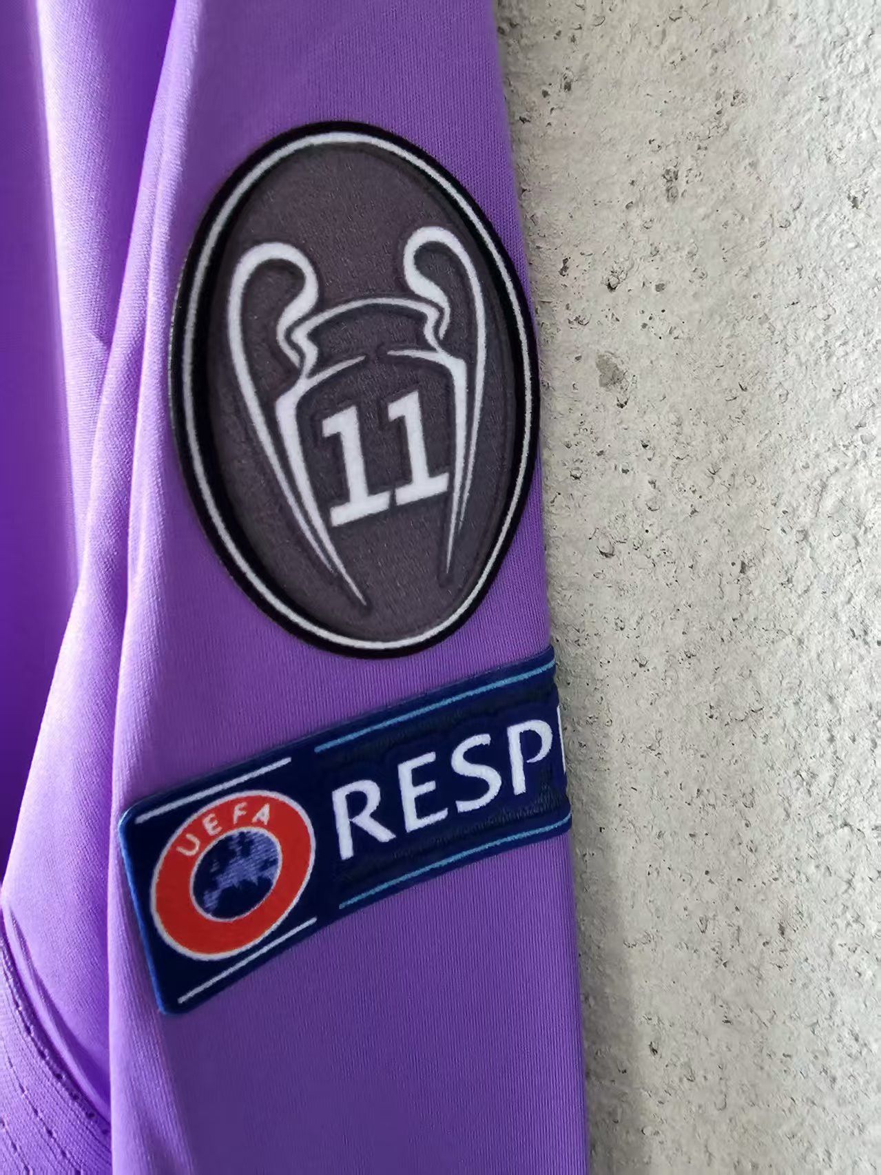 Other 2016 2017 Real Madrid Cristiano Ronaldo Jersey Size US S / EU 44-46 / 1 - 5 Thumbnail