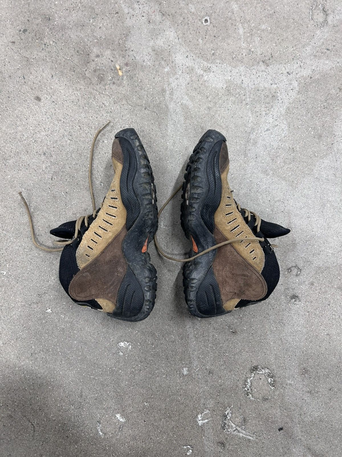 Nike Nike x ACG Trekking trainers size 7 Size US 7 / EU 40 - 8 Thumbnail
